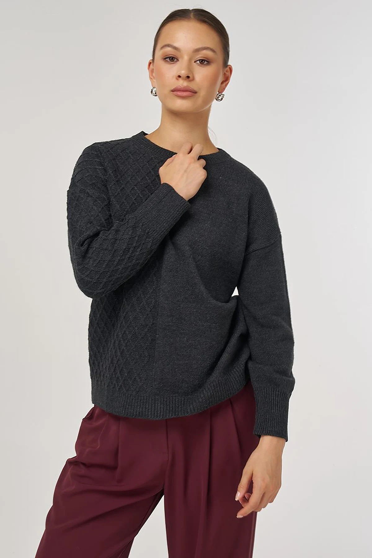 Knitted Sweater in Anthracite