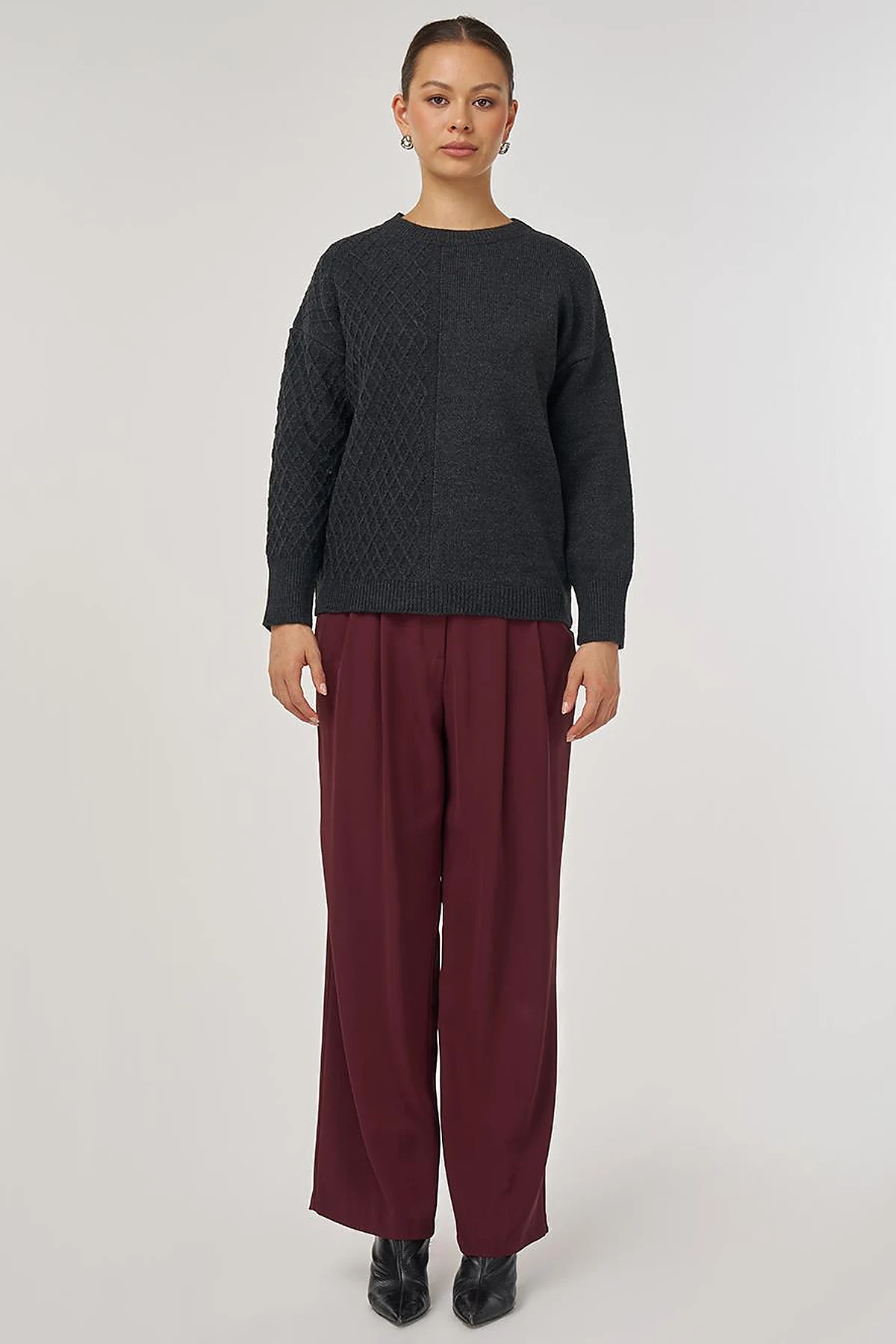 Knitted Sweater in Anthracite