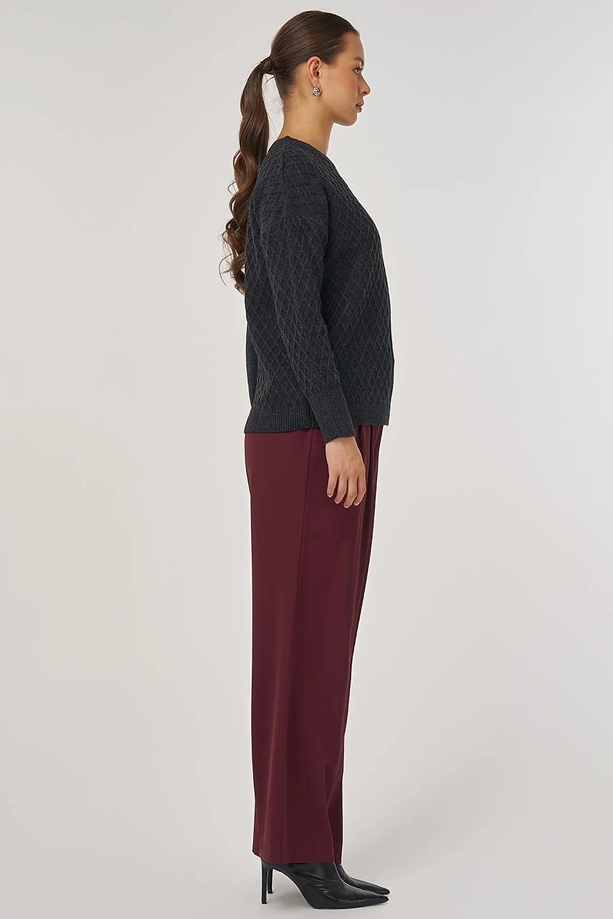 Knitted Sweater in Anthracite