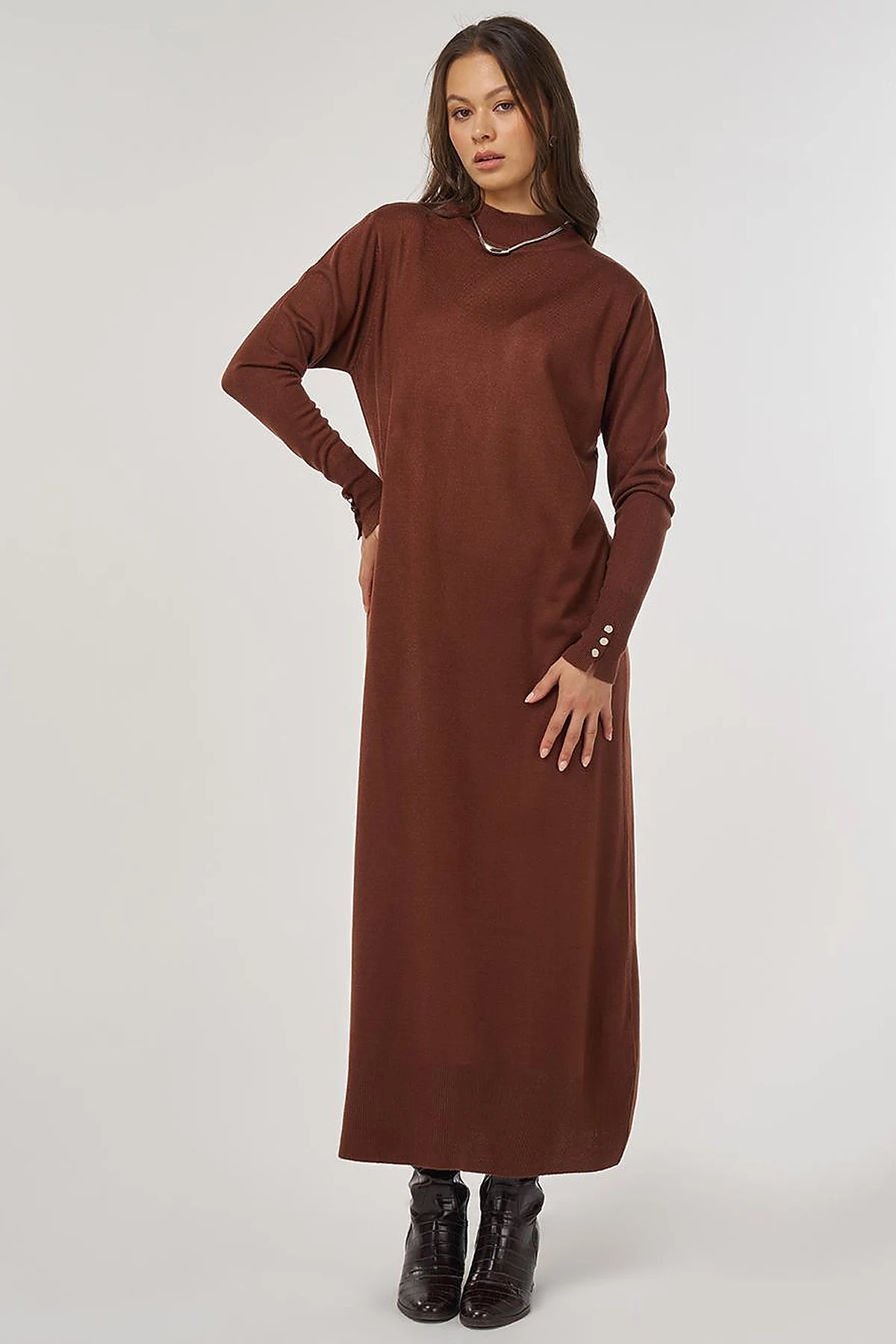 Half Turtleneck Knit Dress in Dark Brown