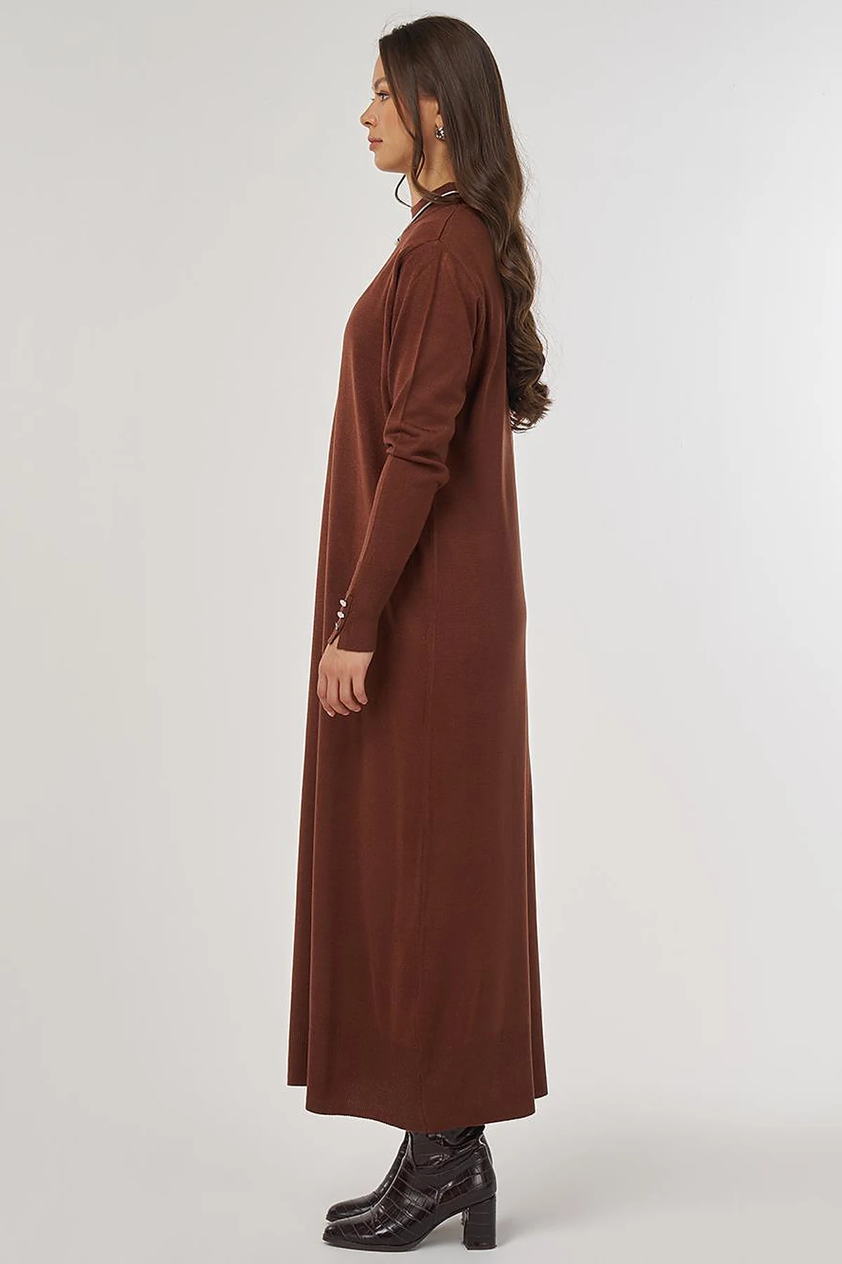 Half Turtleneck Knit Dress in Dark Brown