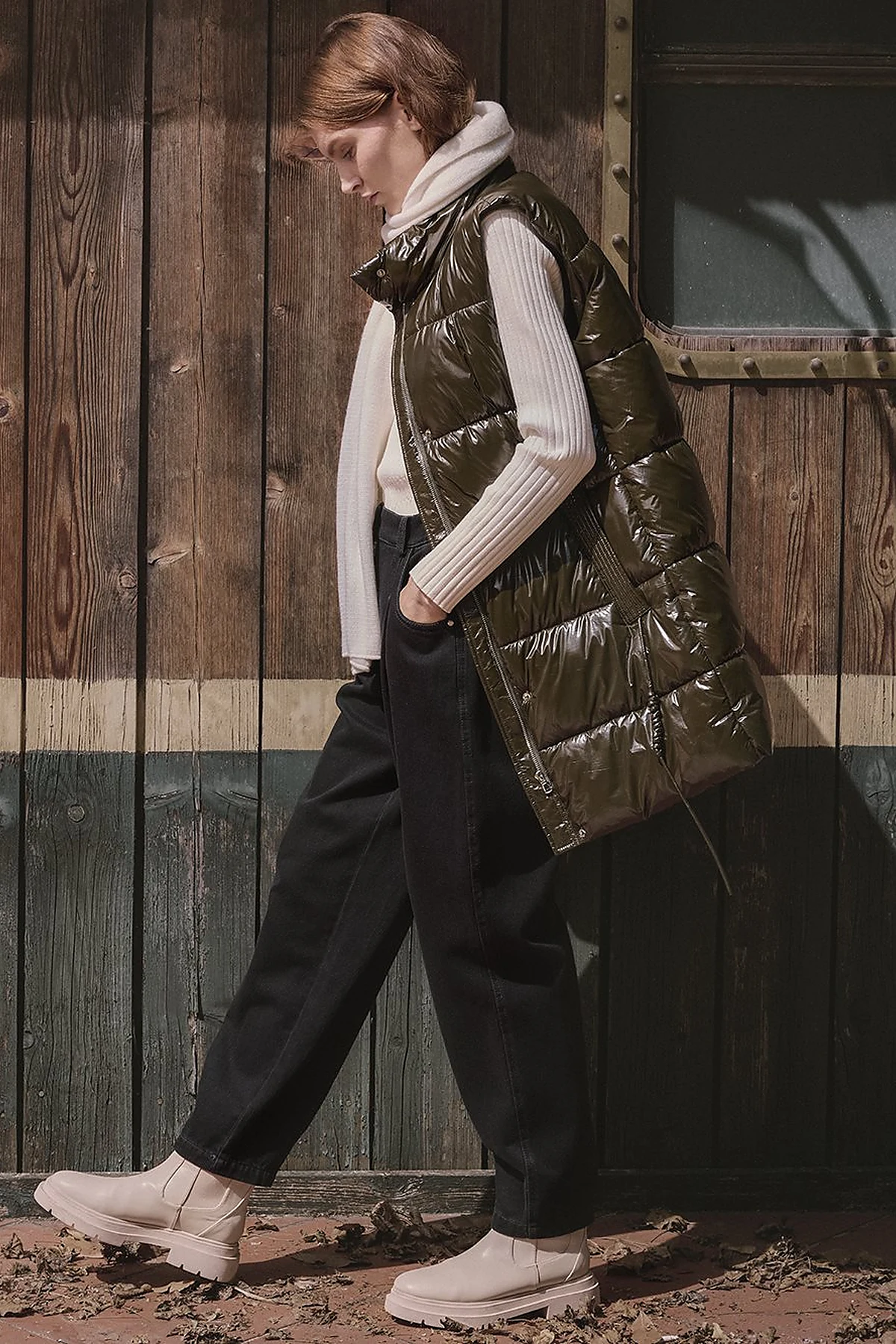 Shiny Puffer Vest Khaki