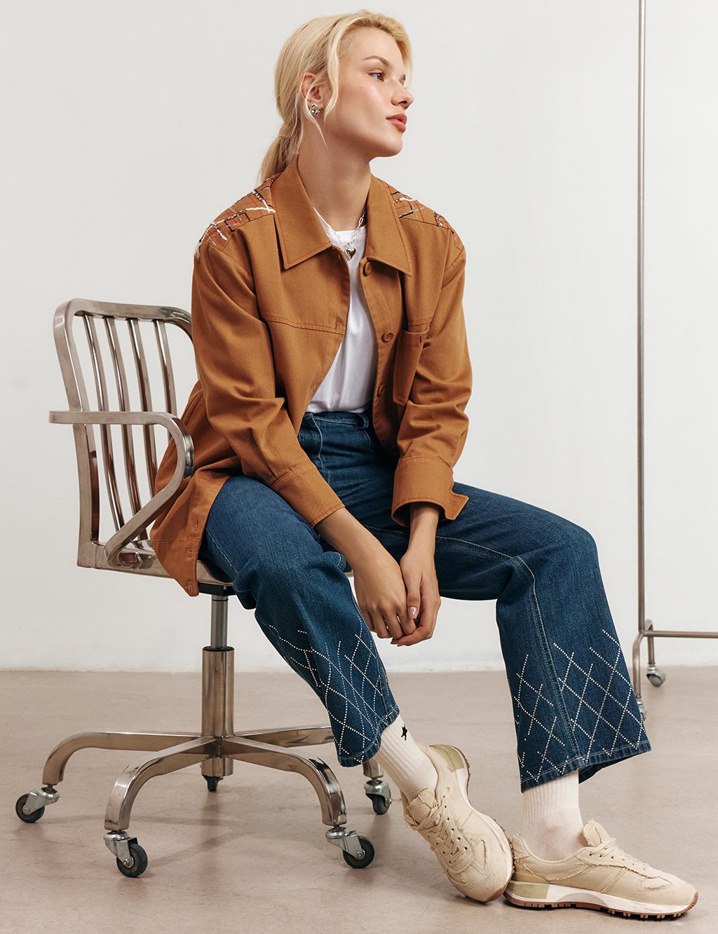 Embroidered Canvas Jacket Tobacco