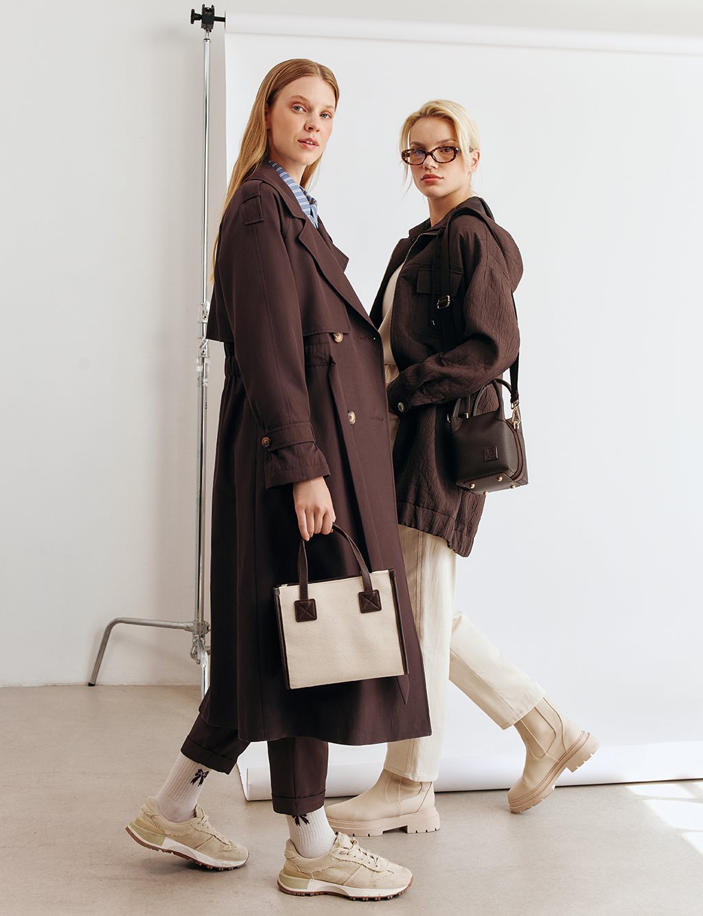 Epaulet-Detail Long Trench Coat Dark Brown