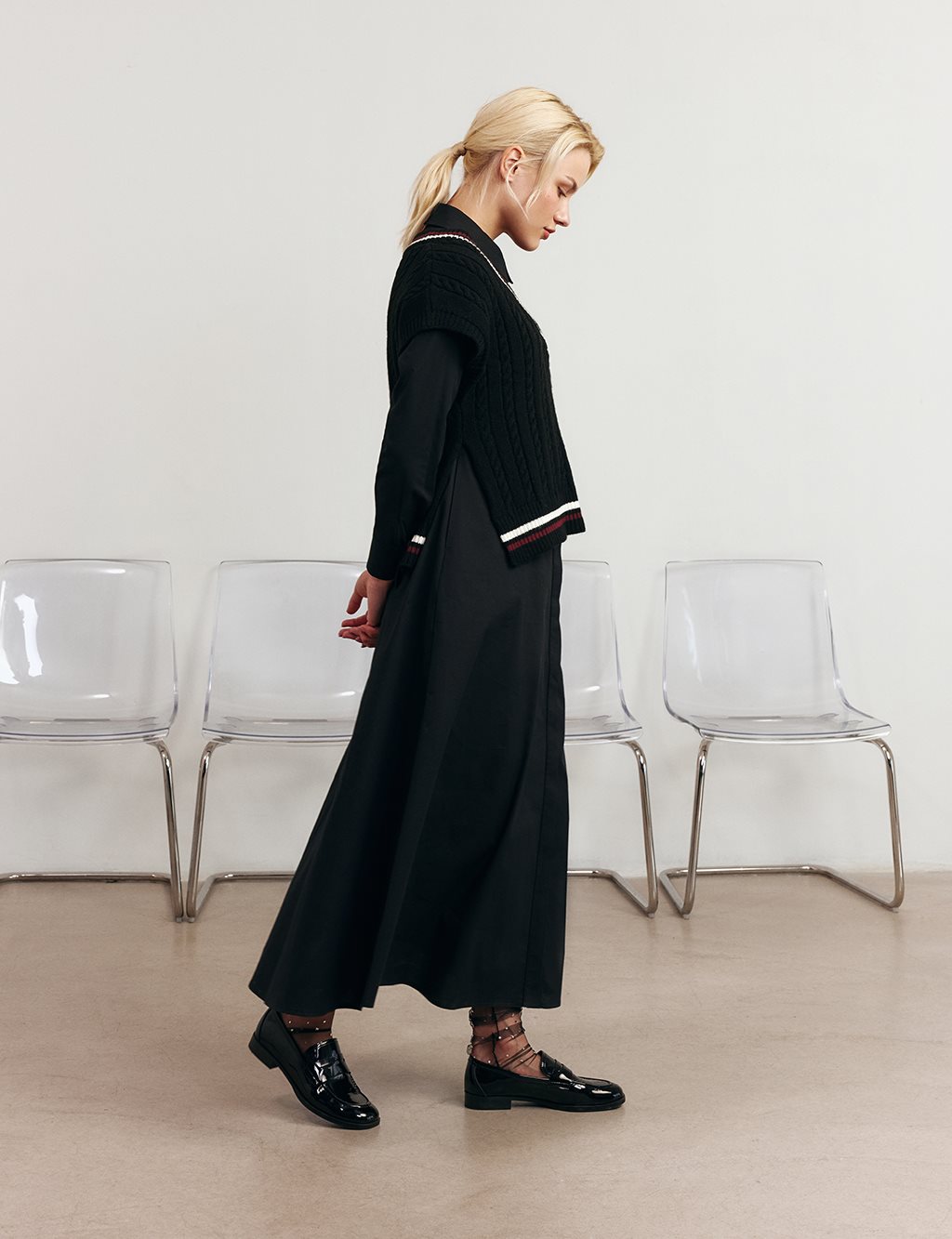 Süveter Detaylı Pamuklu Elbise Siyah