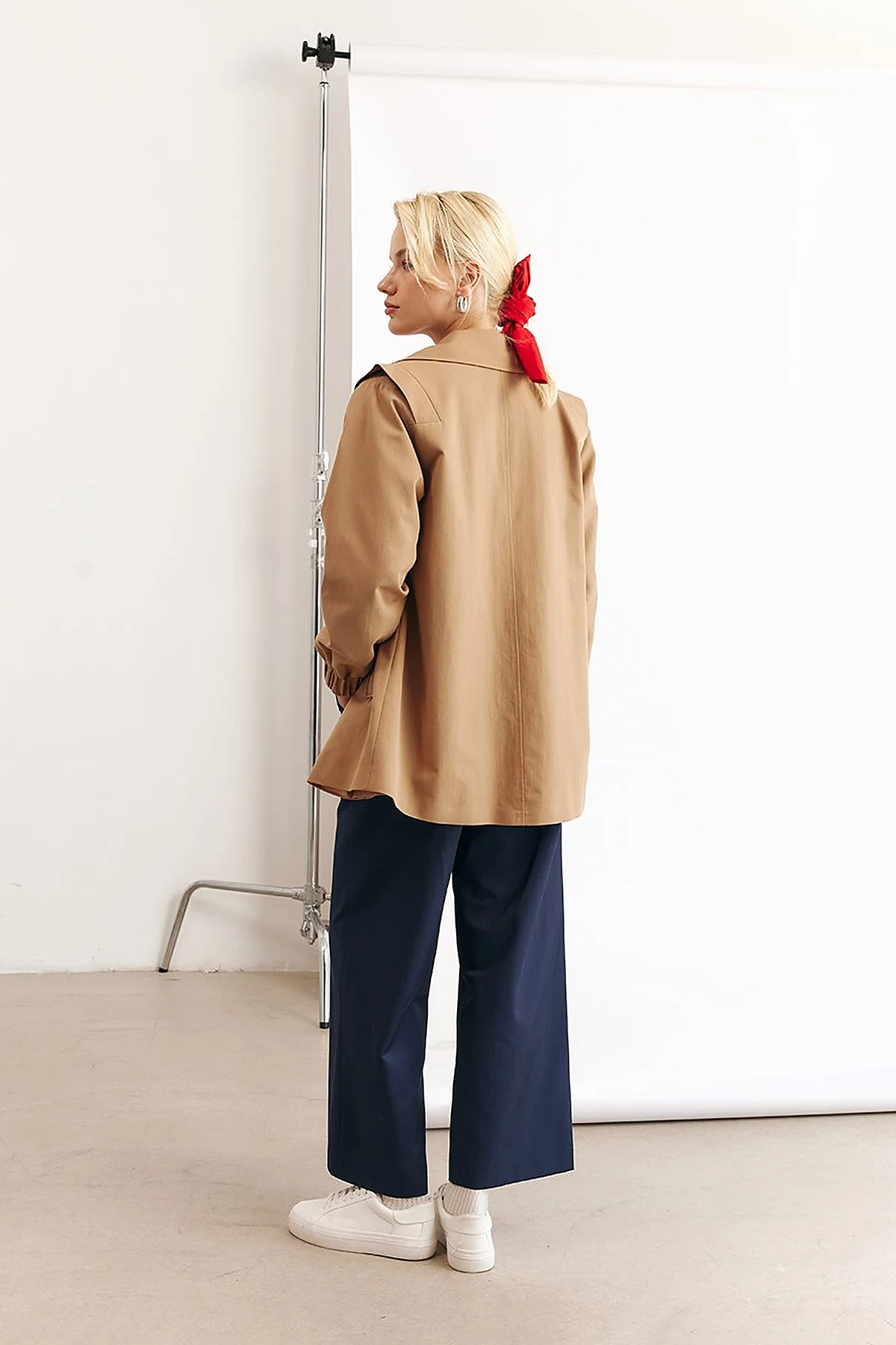 Elastic Cuff Shoulder Detailed Double-Breasted Jacket Beige