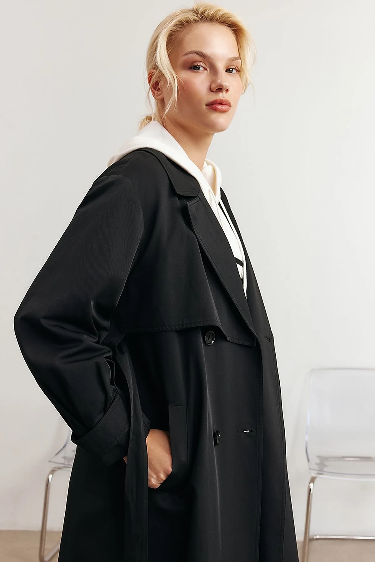 Belted Double-Breasted Long Trench Coat in Black