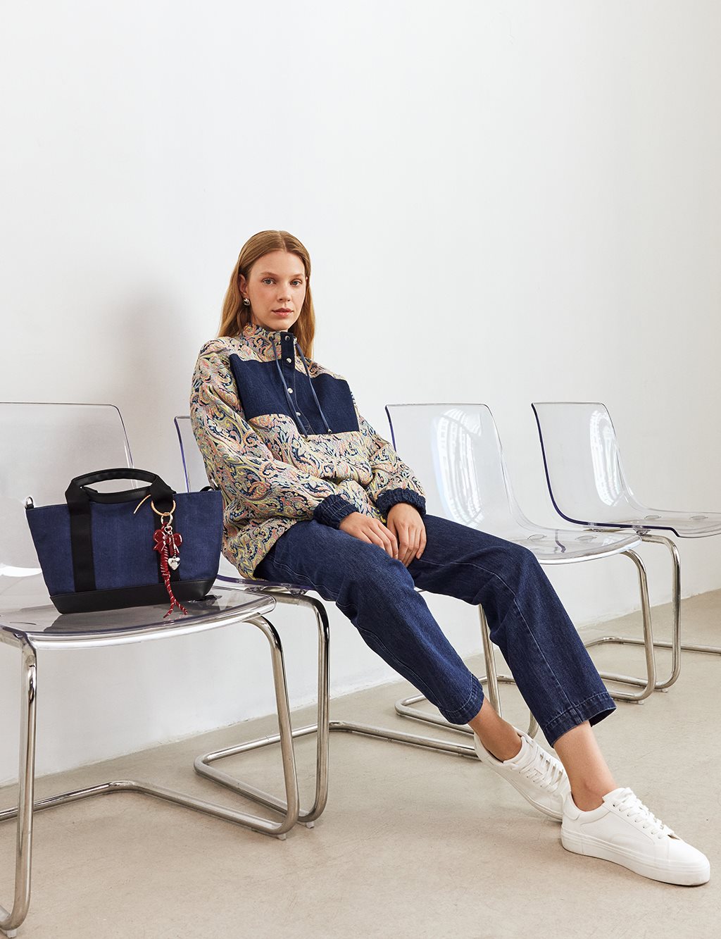 Short Standing Jacquard Sweatshirt: Cream