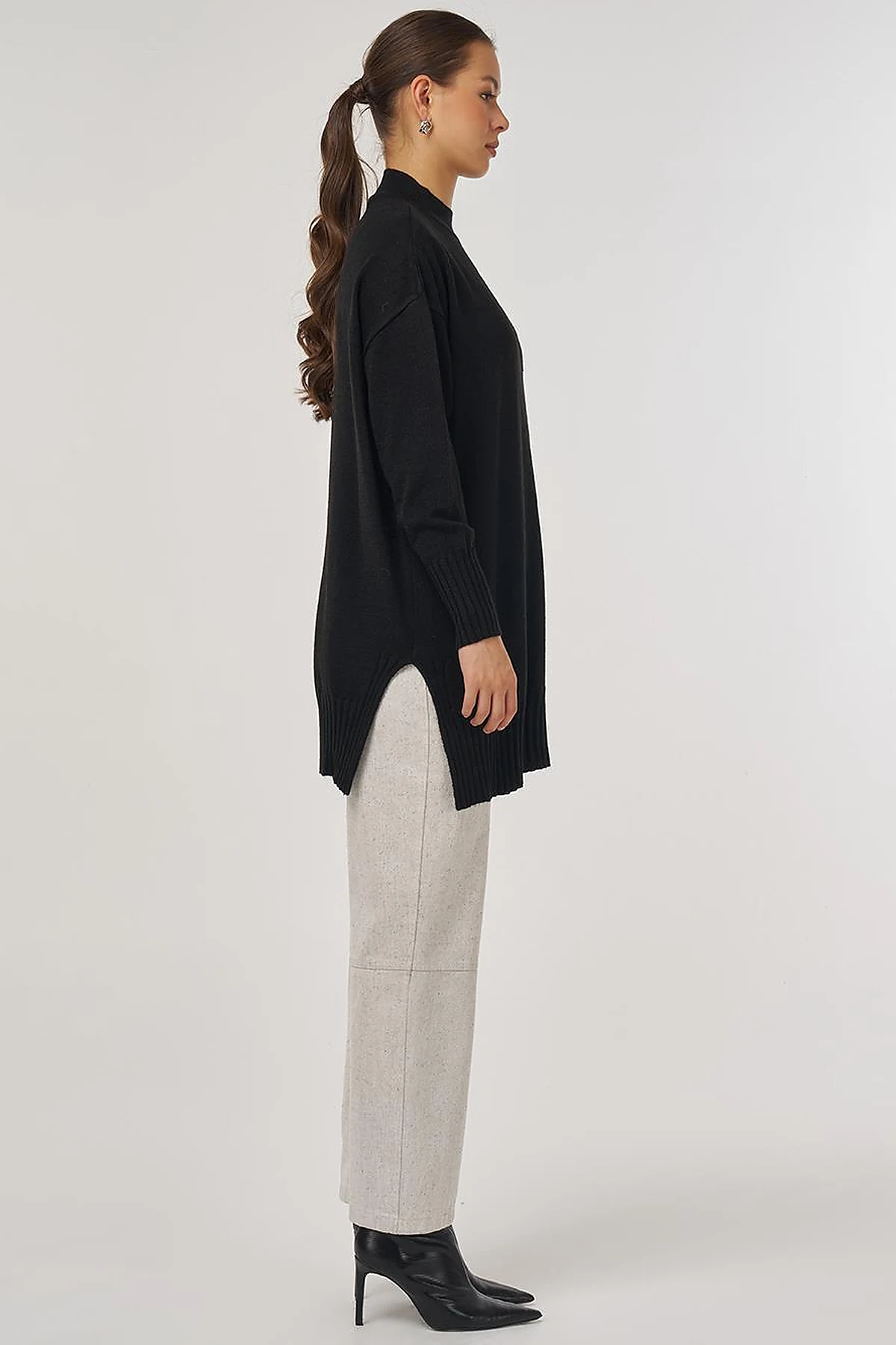 Appliqué Knit Tunic Black