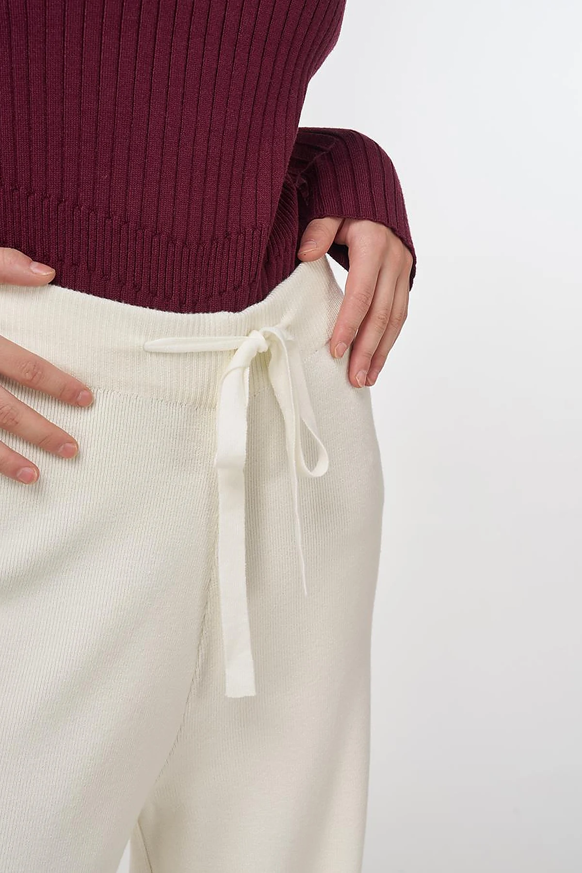 Drawstring Viscose Knit Pants Cream 