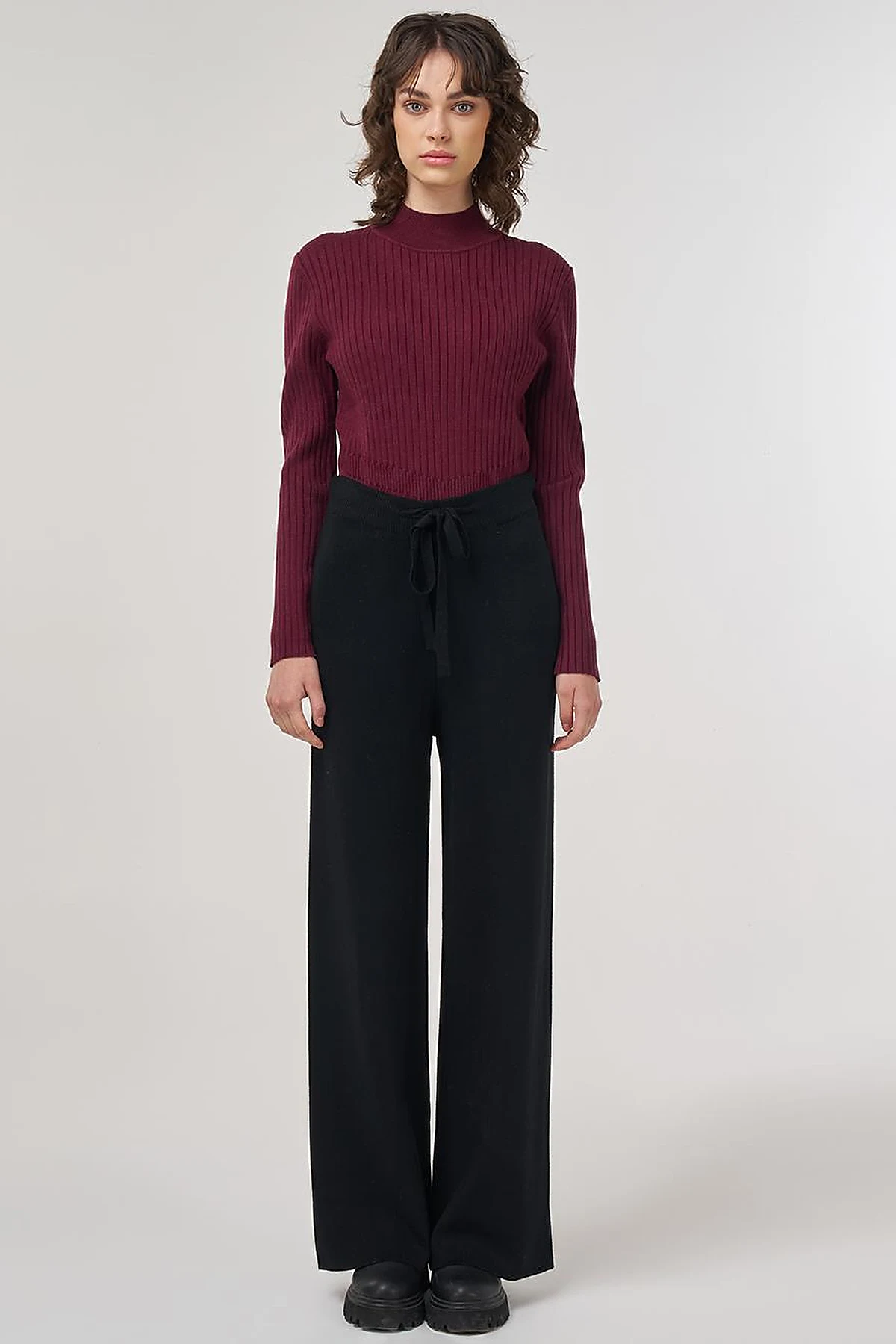 Drawstring Viscose Knit Pants Black