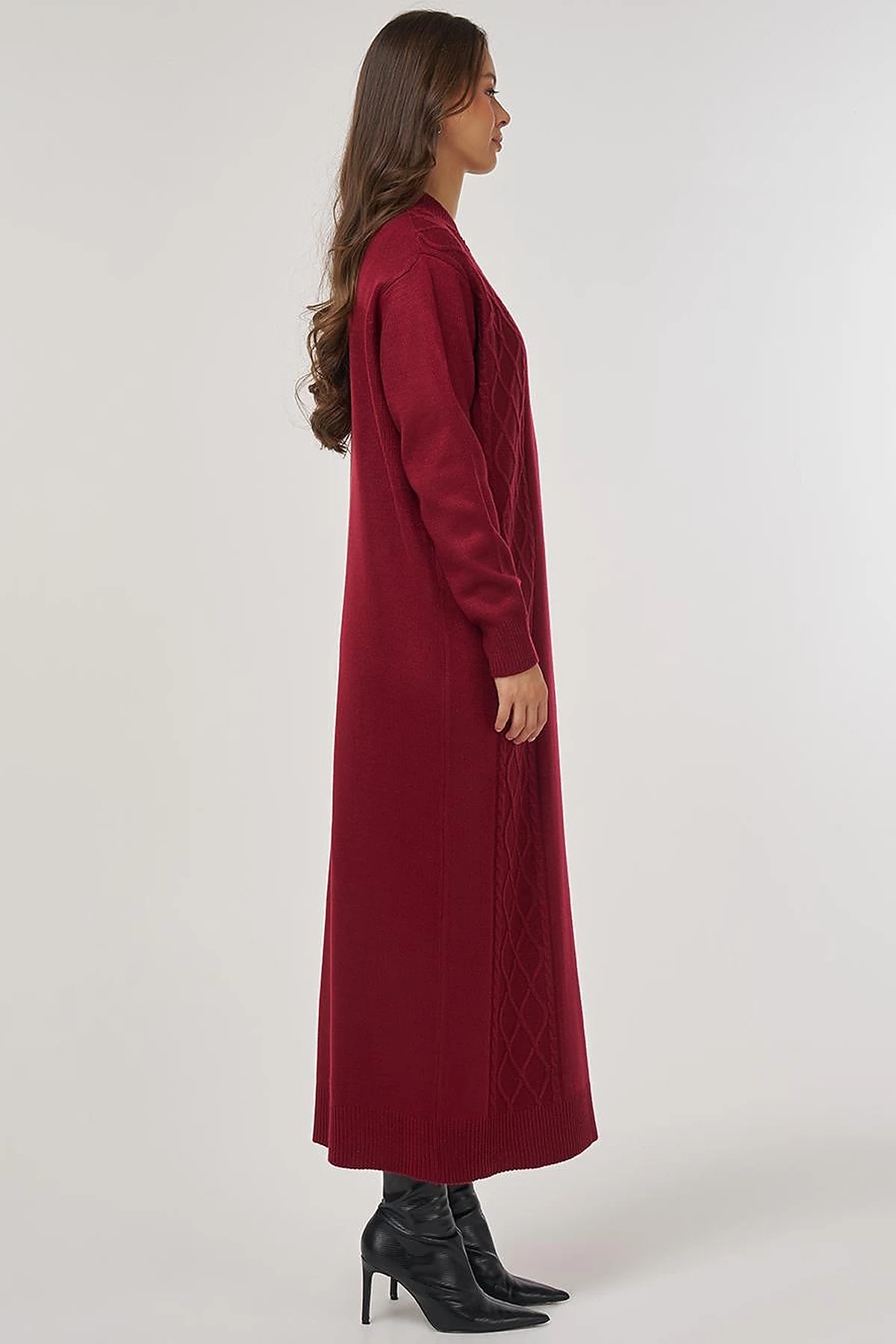 Knitted Pattern Knit Dress – Burgundy