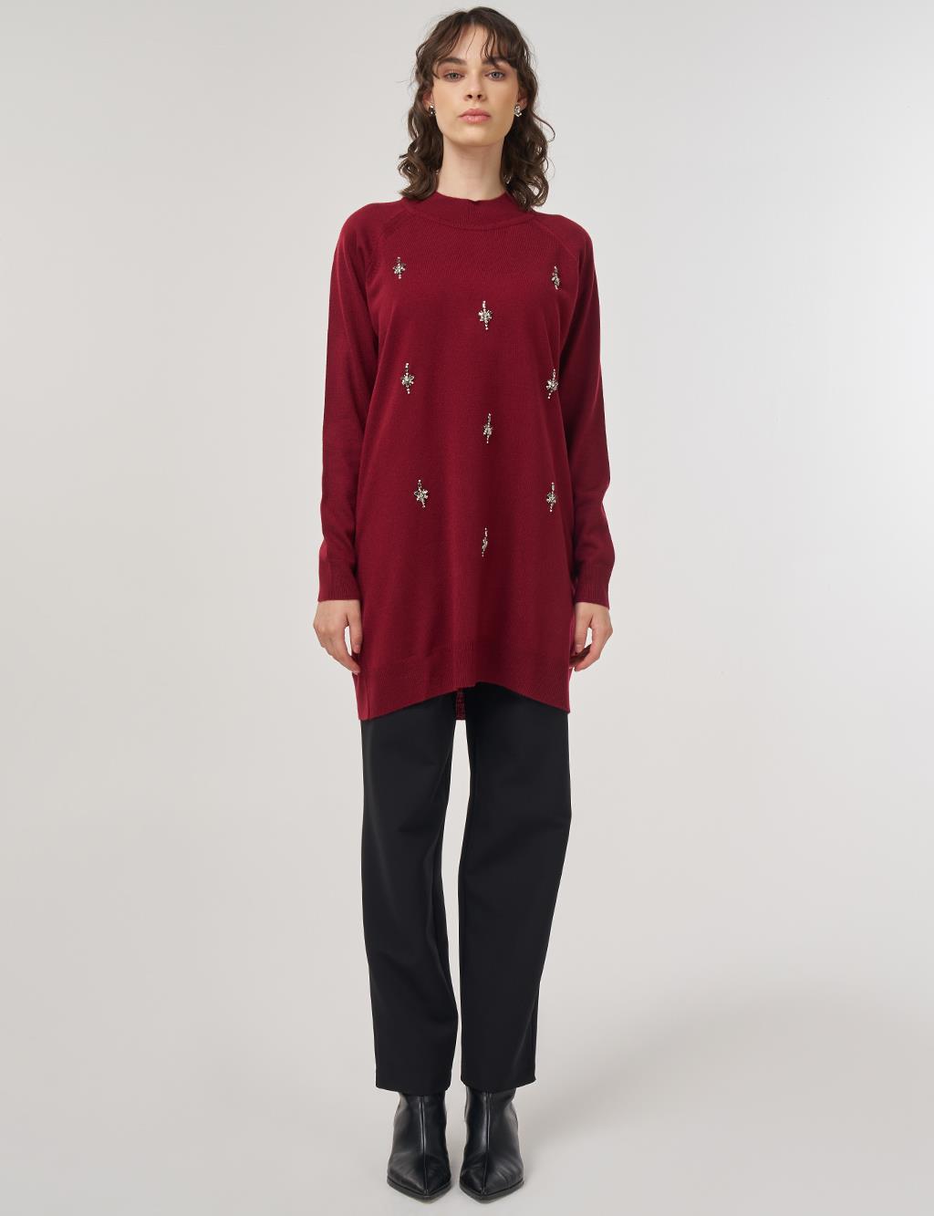 Stone-Embellished Knit Tunic – Burgundy 