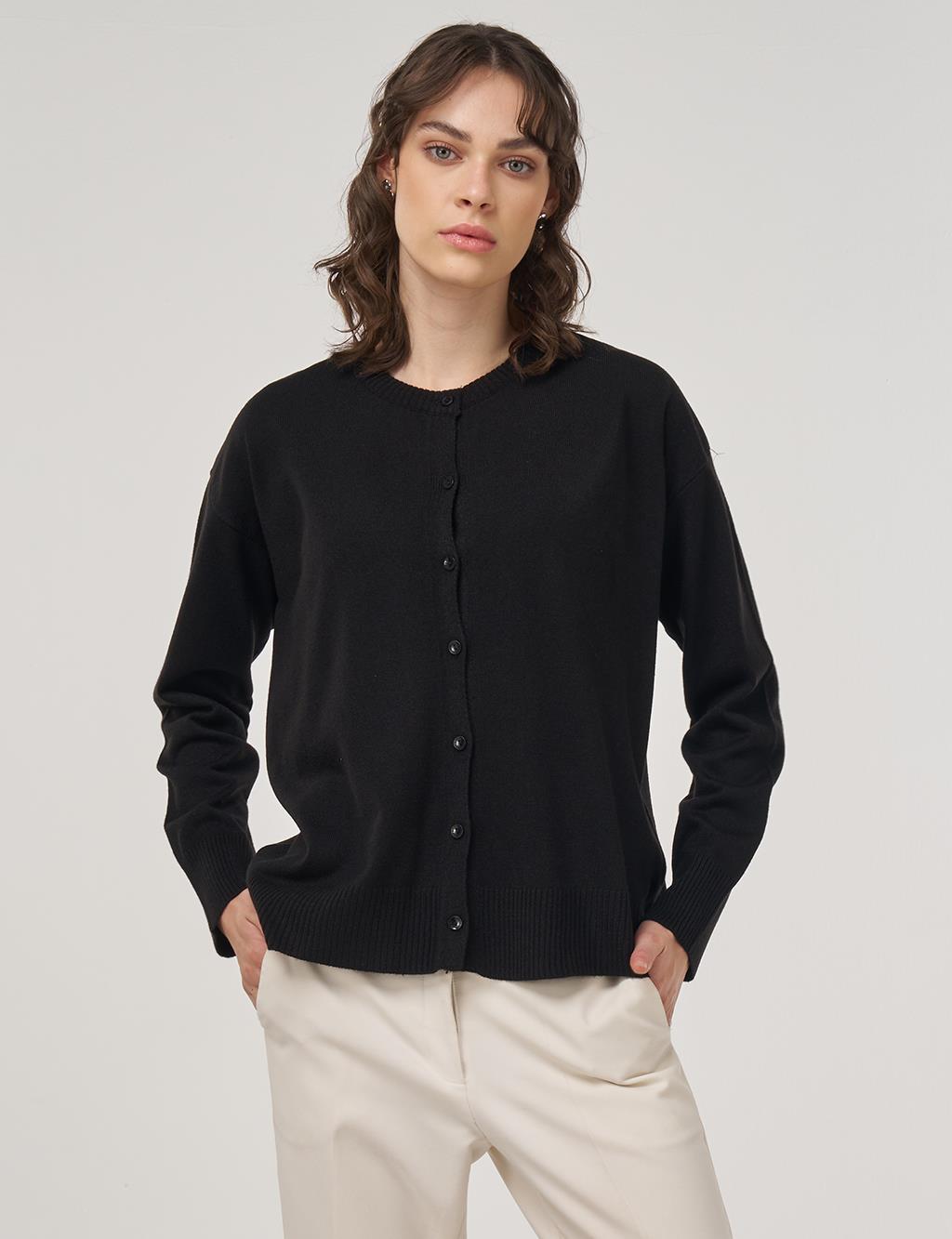 Düğme Detaylı Triko Hırka Siyah 