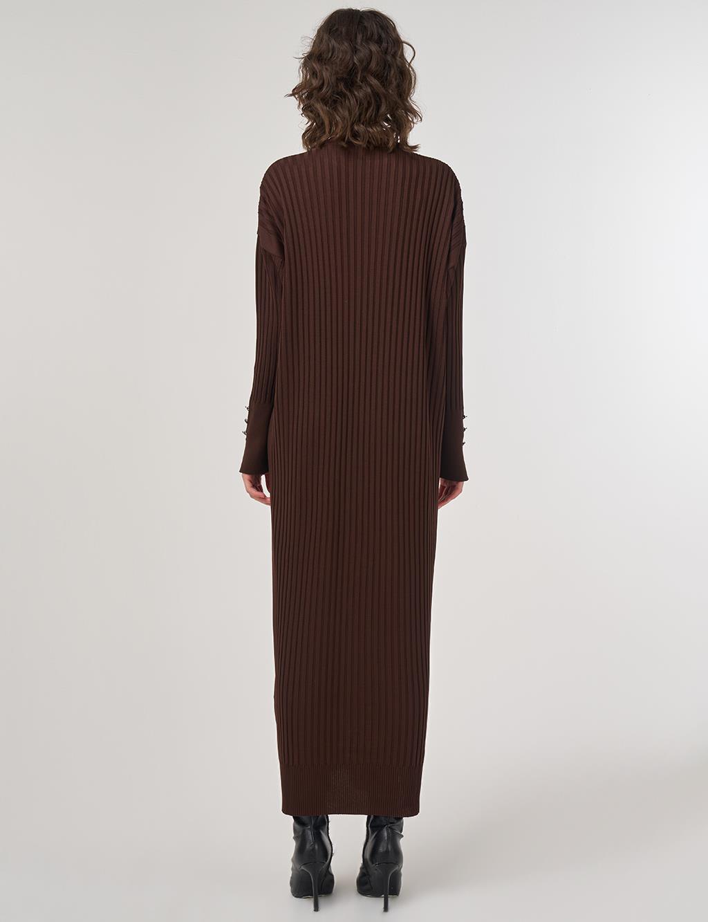 Ribbed Crew Neck Knit Maxi Dress Brown