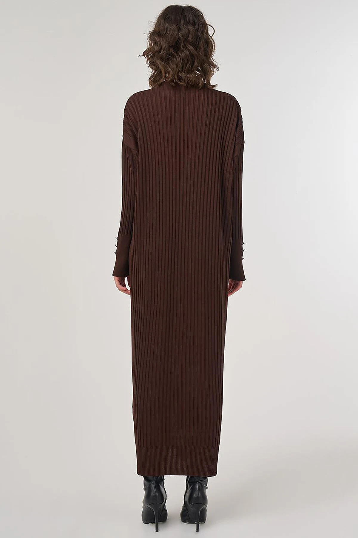 Ribbed Crew Neck Knit Maxi Dress Brown