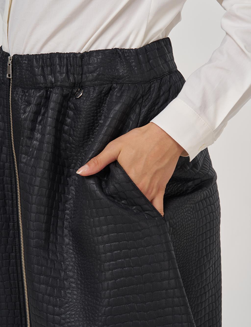 Zippered Faux Leather Skirt Black