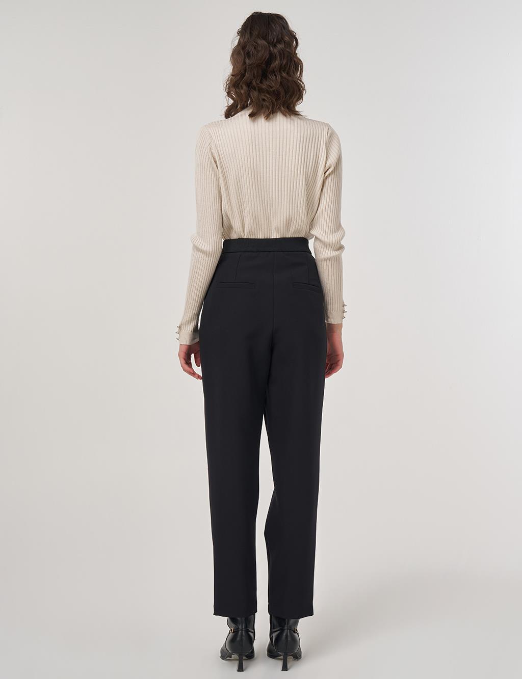 Double-Pleated Pants – Black