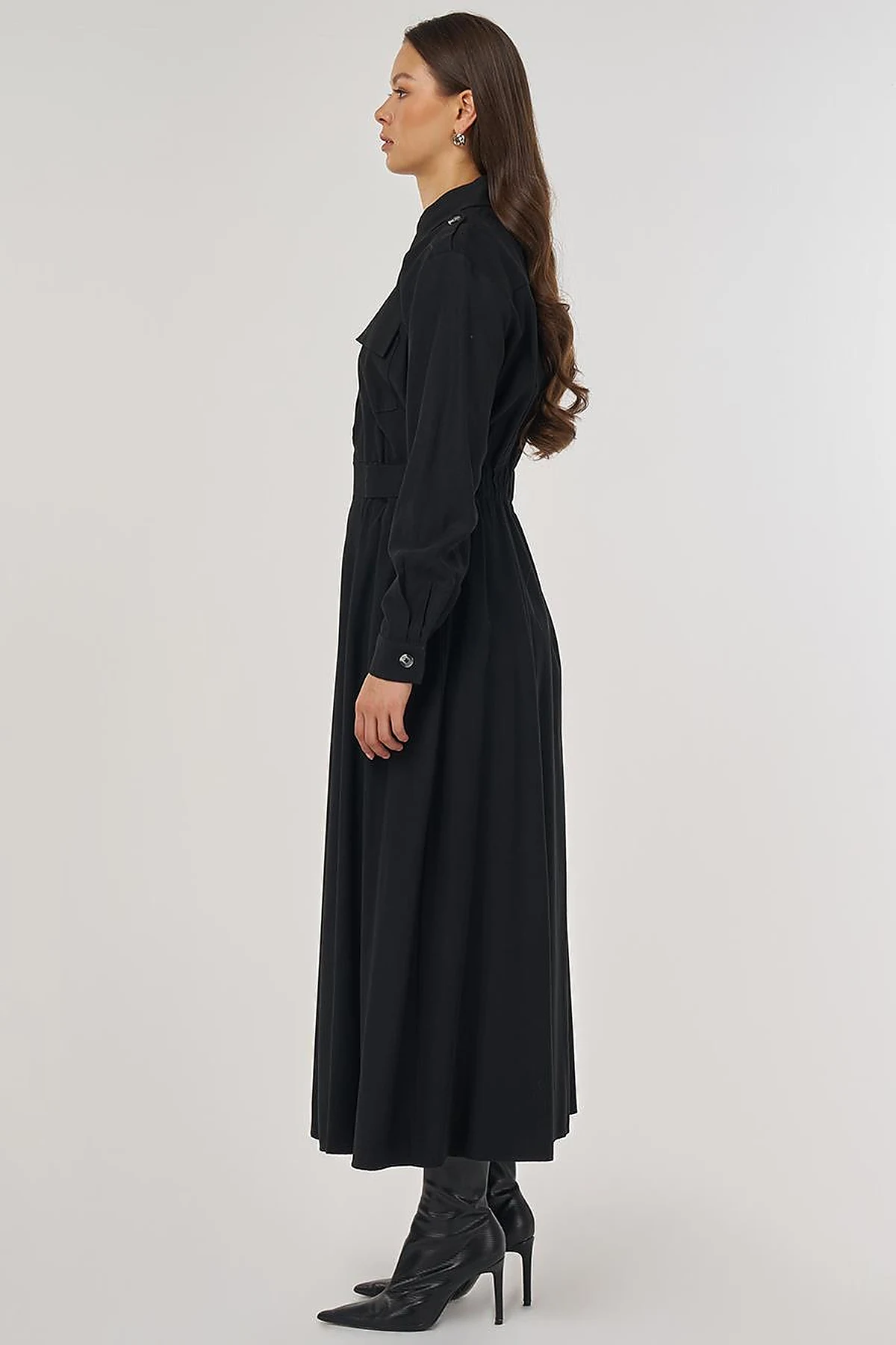 Pocket-Detail Rayon Dress – Black