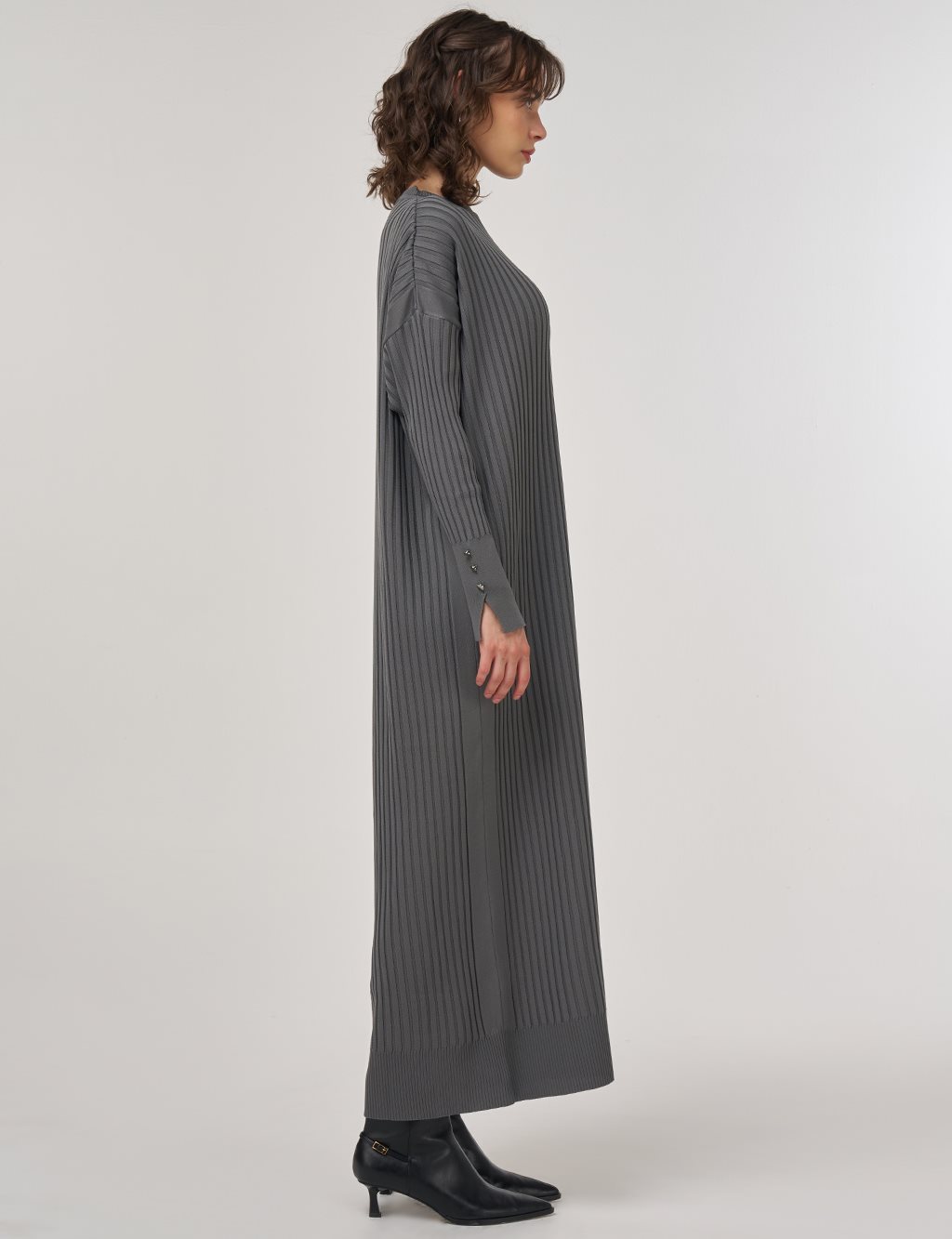 Ribbed Crew Neck Knit Maxi Dress Gray 