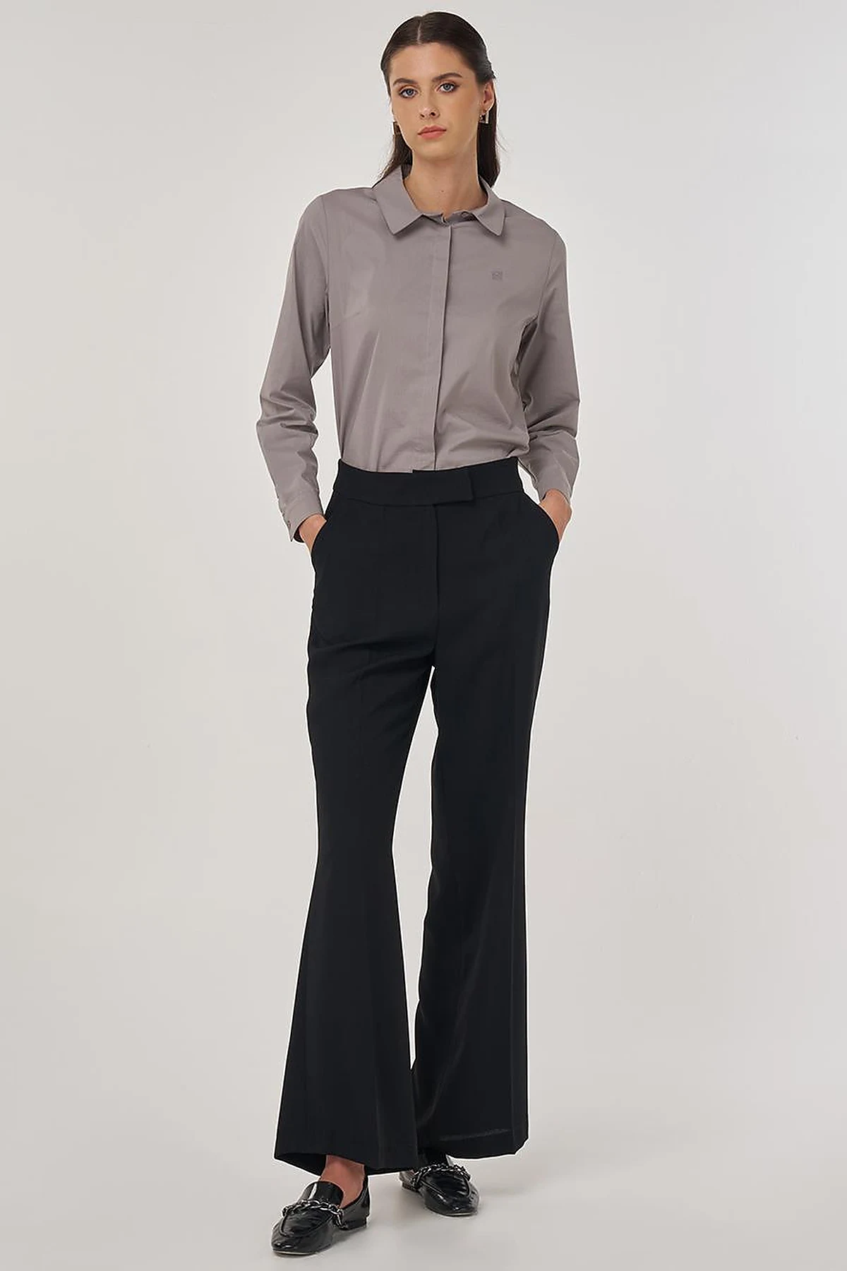 Flowy Crepe Trousers in Black