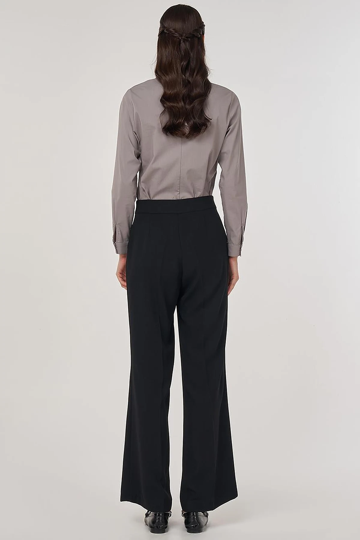 Flowy Crepe Trousers in Black