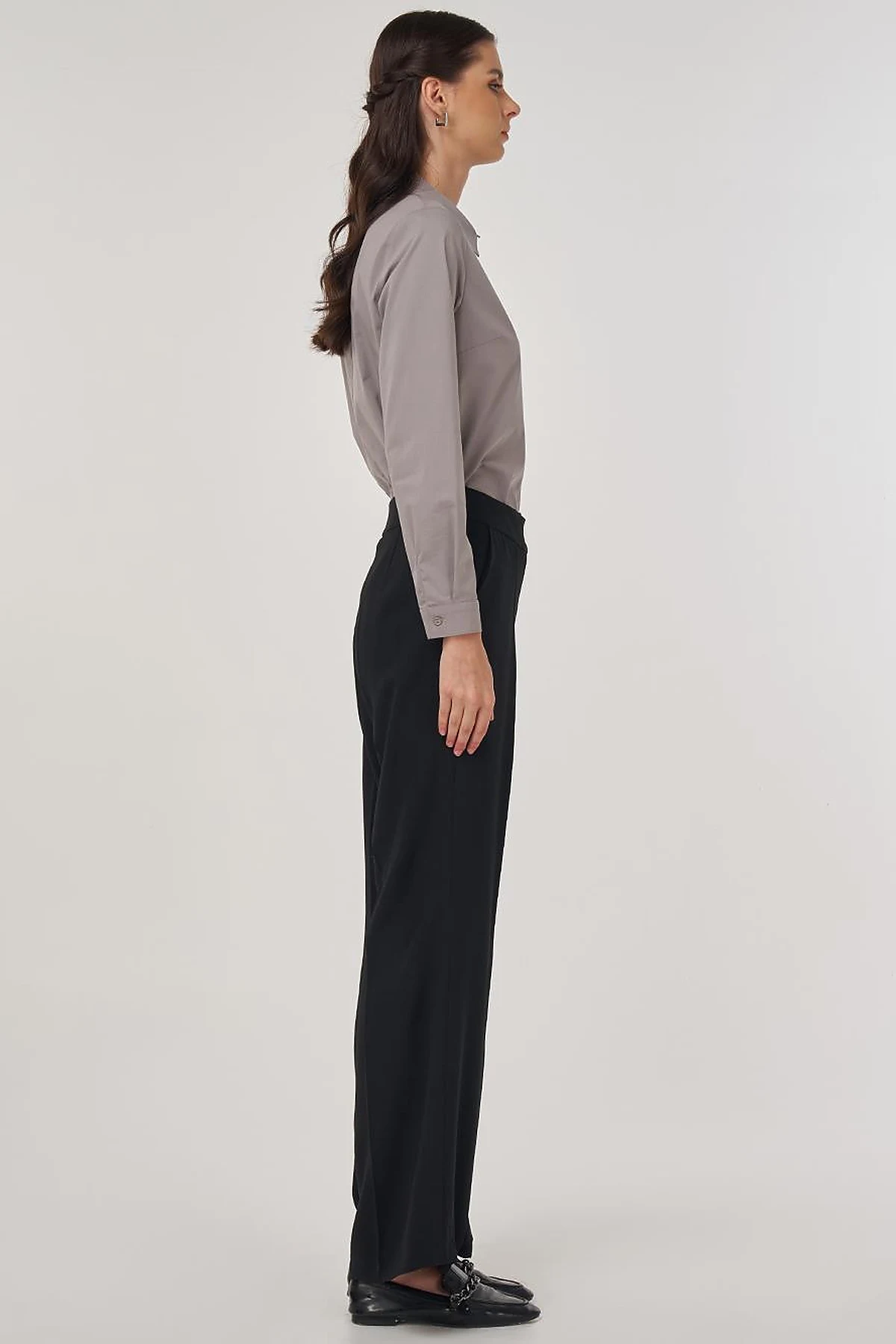 Flowy Crepe Trousers in Black