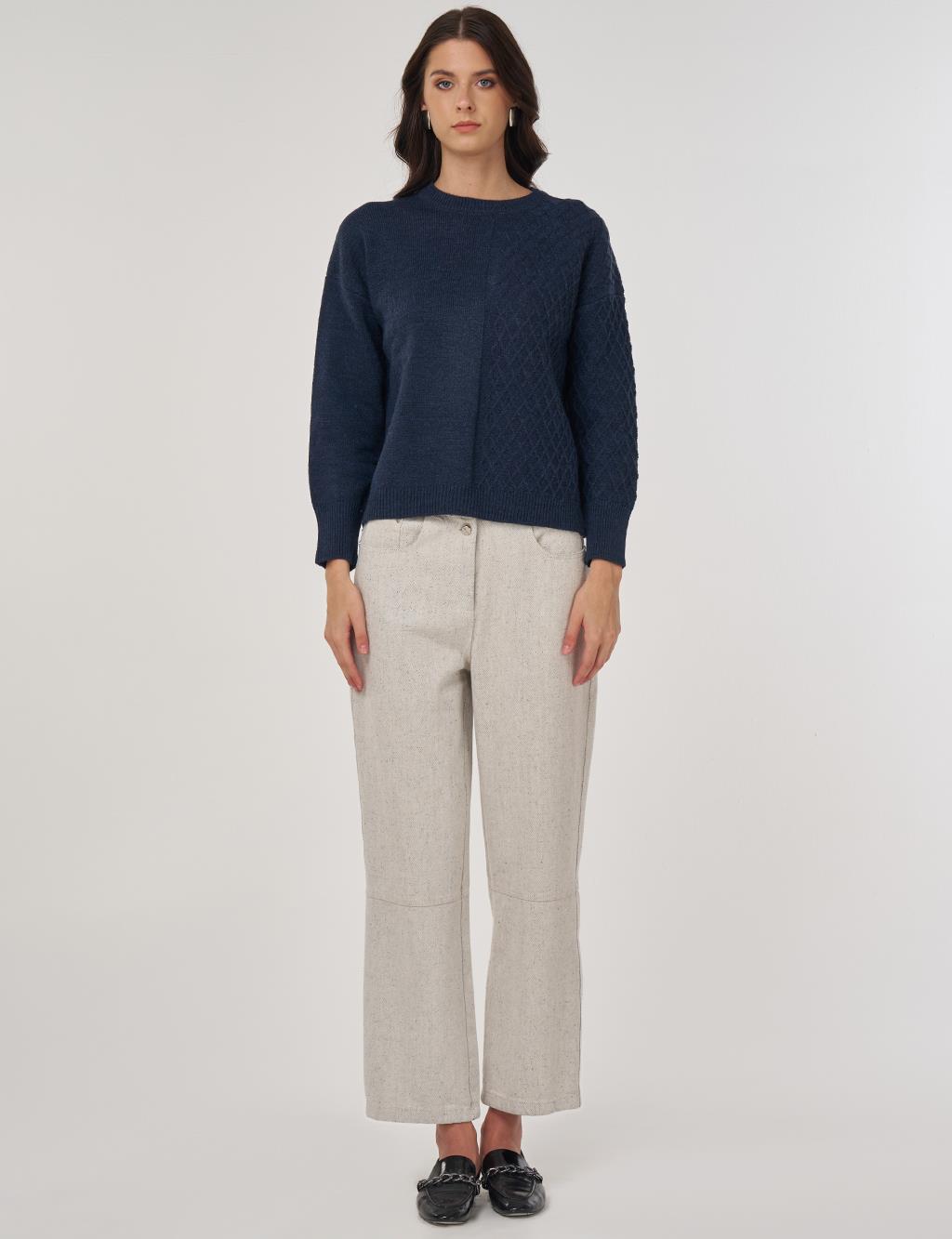 Knitted Knit Sweater in Navy Blue