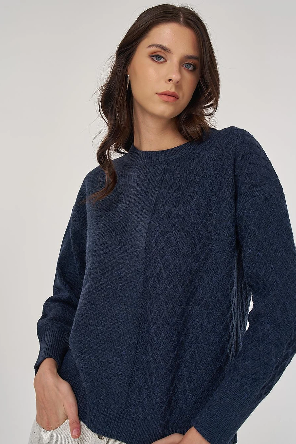 Knitted Knit Sweater in Navy Blue