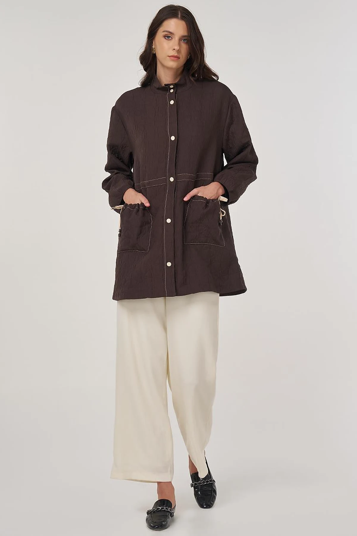 Pocket-Cup Coat in Dark Brown