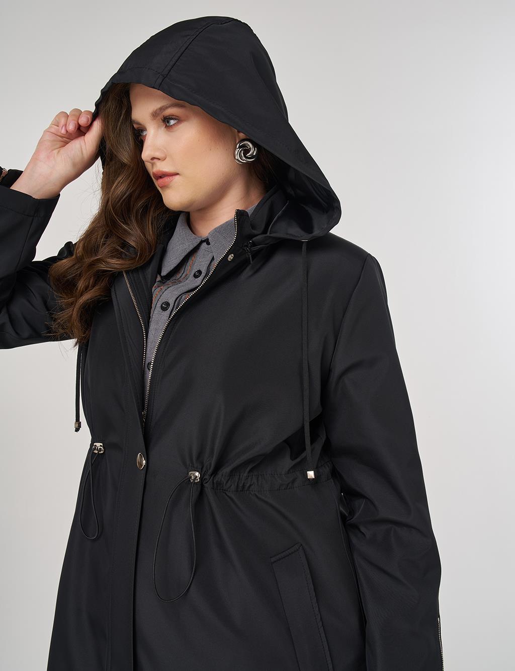 Zipper Detail Short Trench Coat in Black