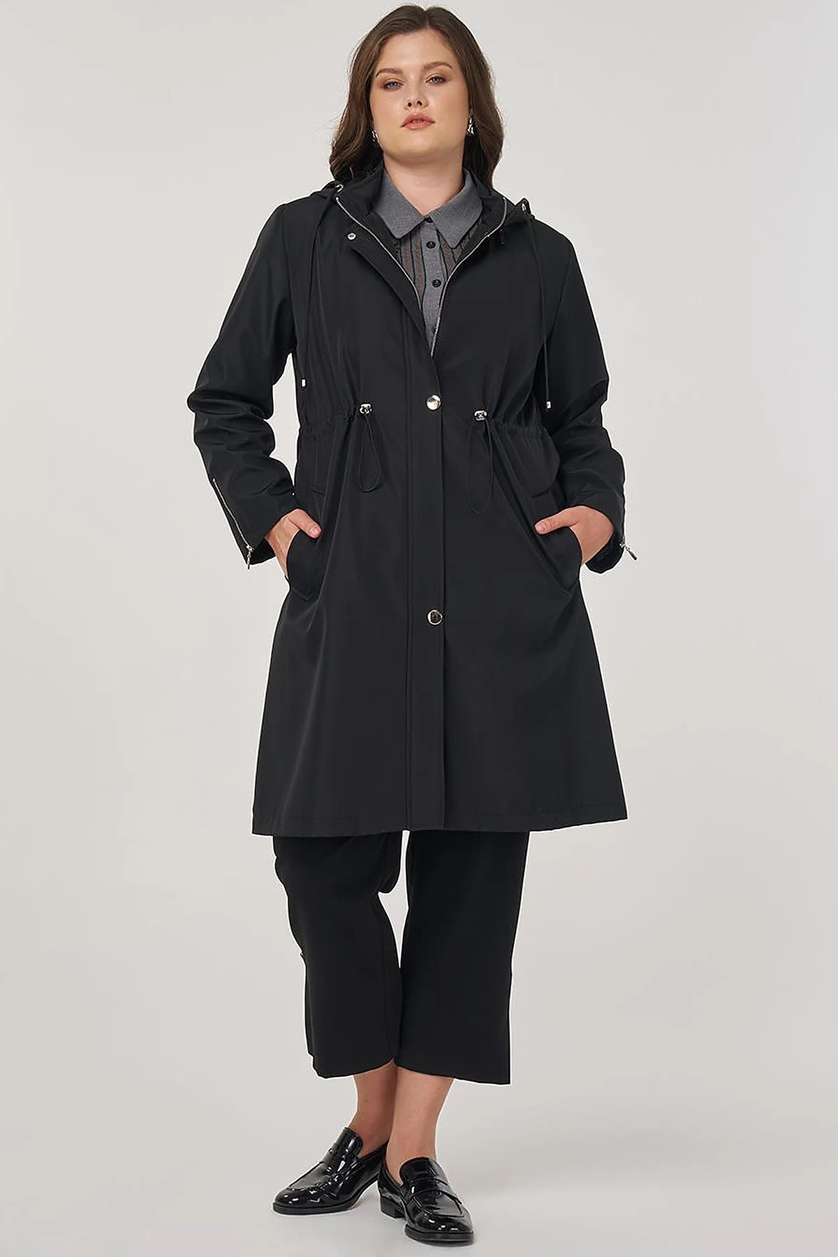 Zipper Detail Short Trench Coat in Black