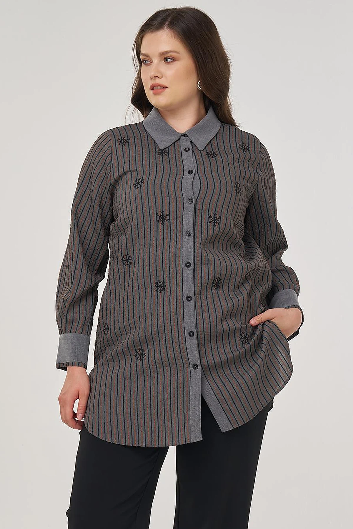 Embroidered Viscose Tunic in Brick Red