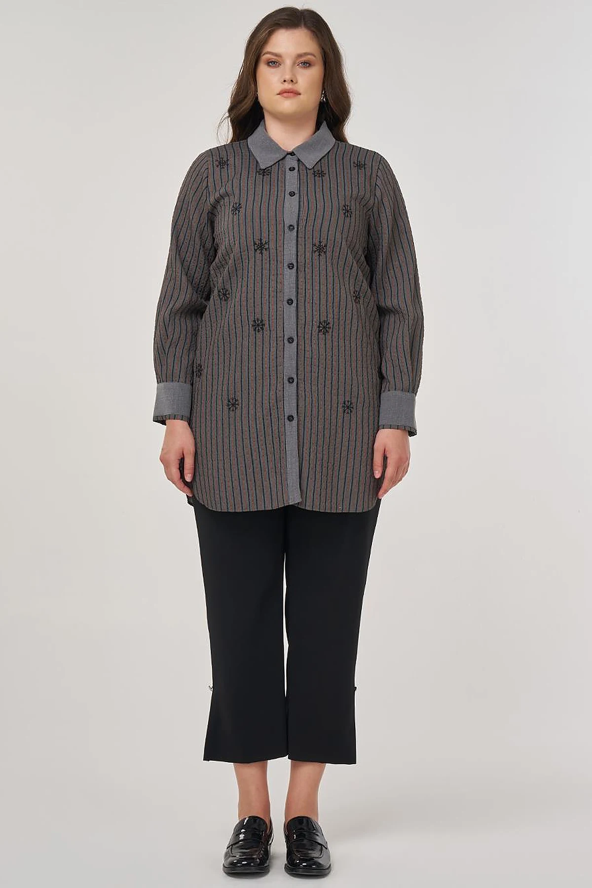Embroidered Viscose Tunic in Brick Red