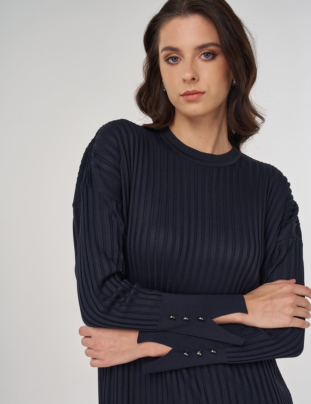 Crepe Crew Neck Maxi Dress in Navy Blue