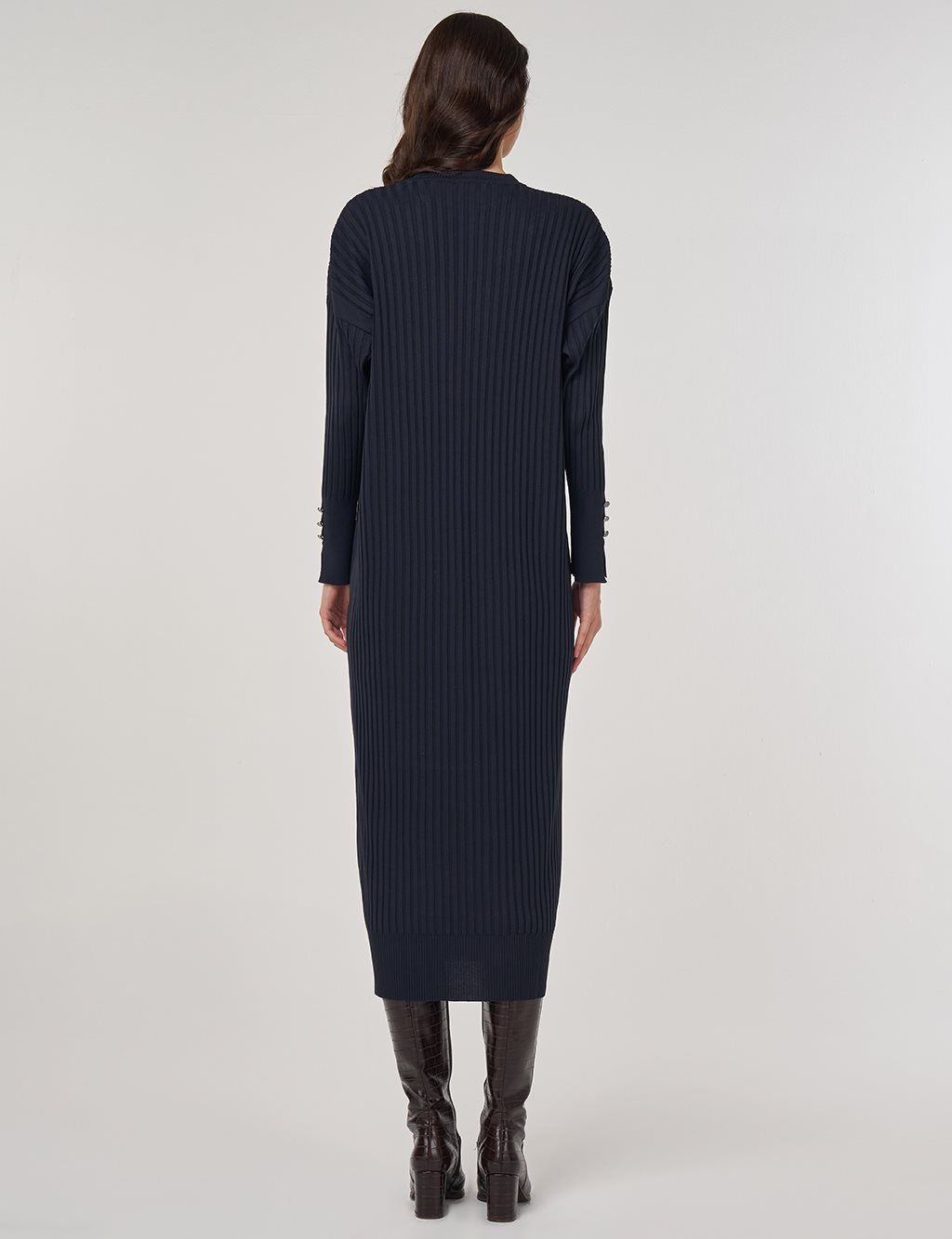Crepe Crew Neck Maxi Dress in Navy Blue