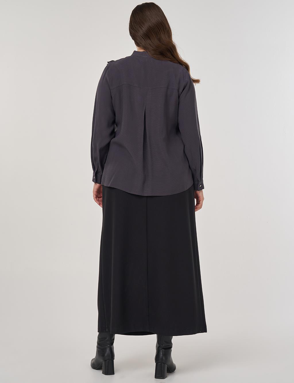 Button-Detailed Shirt Collar Blouse in Smoke
