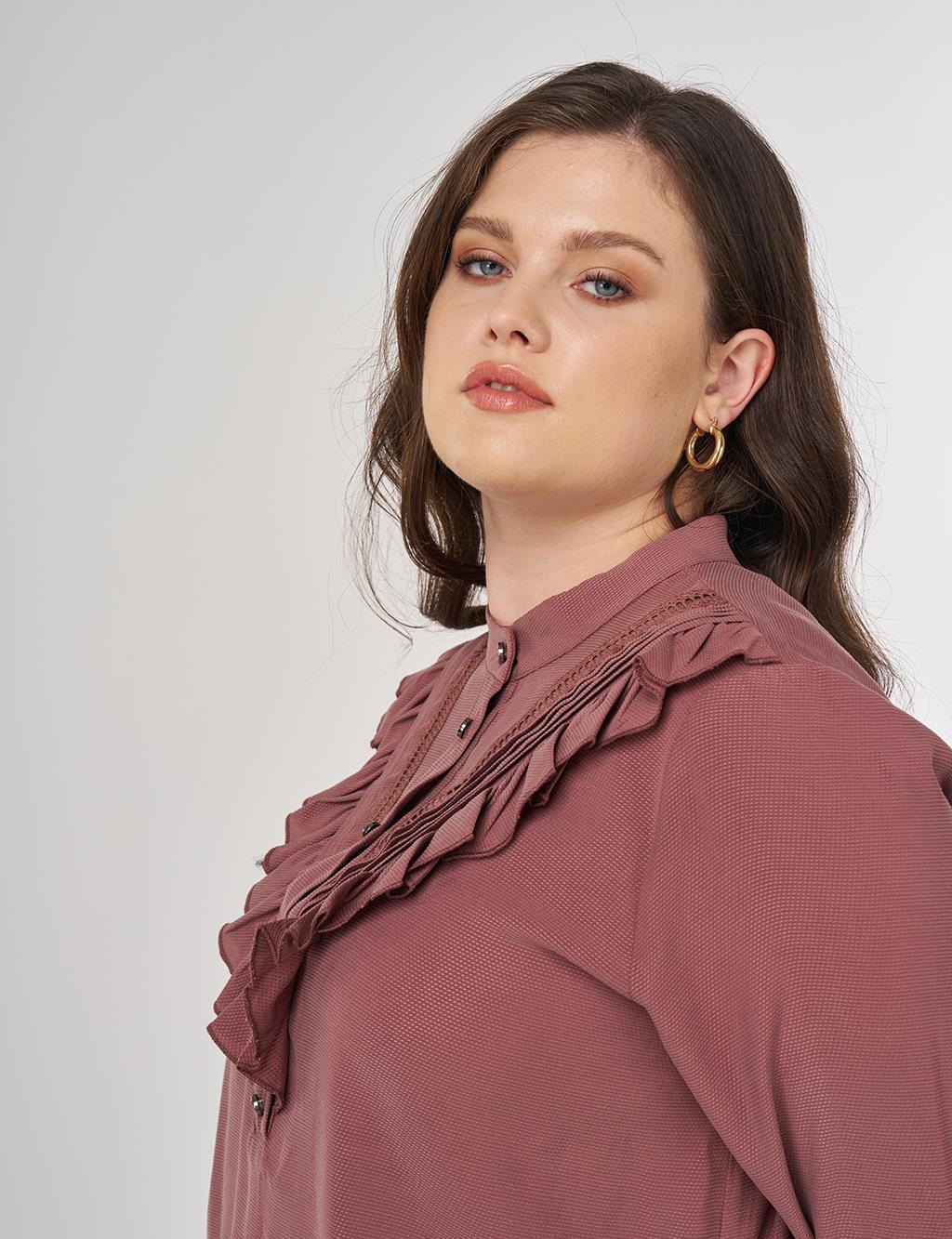 Button-Detailed Shirt Collar Blouse in Dark Rose