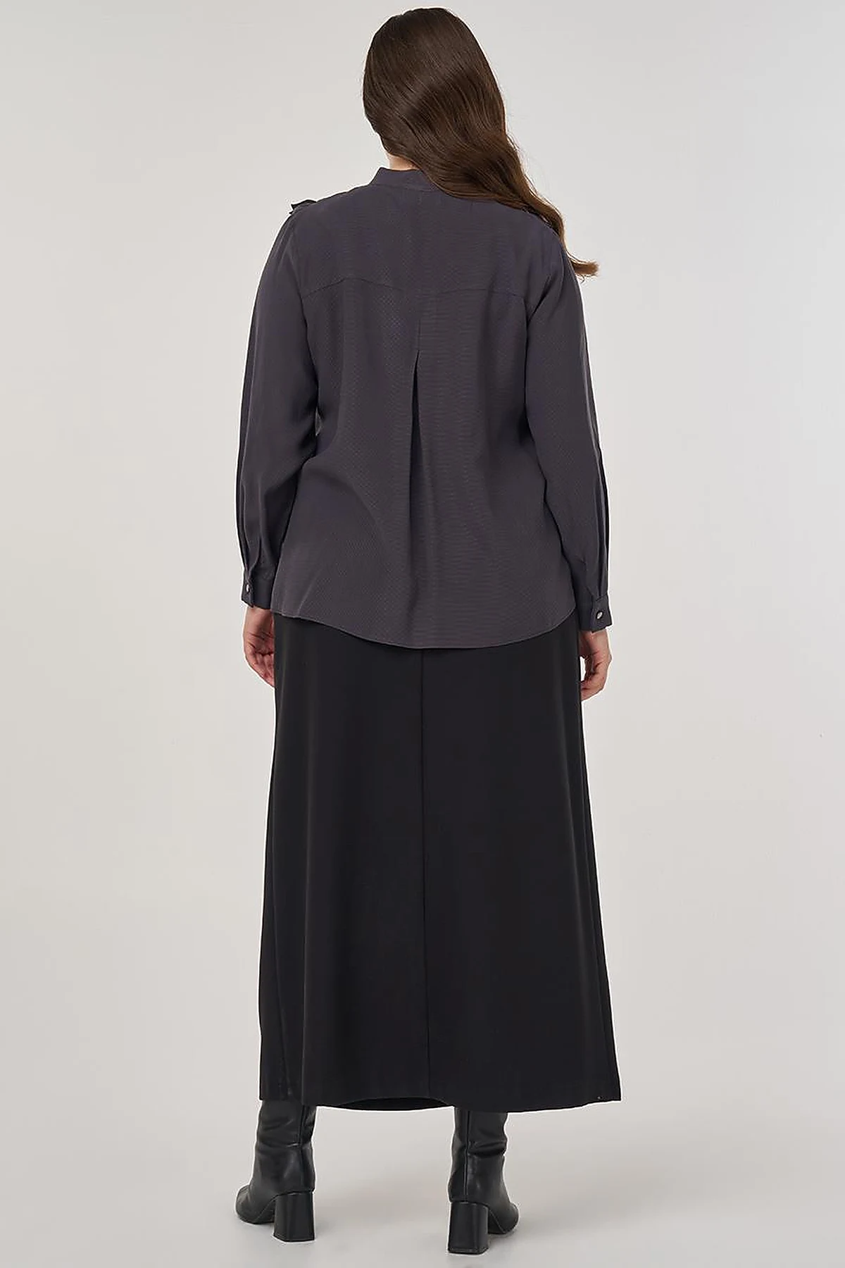 Düğme Detaylı Rayon Bluz Füme