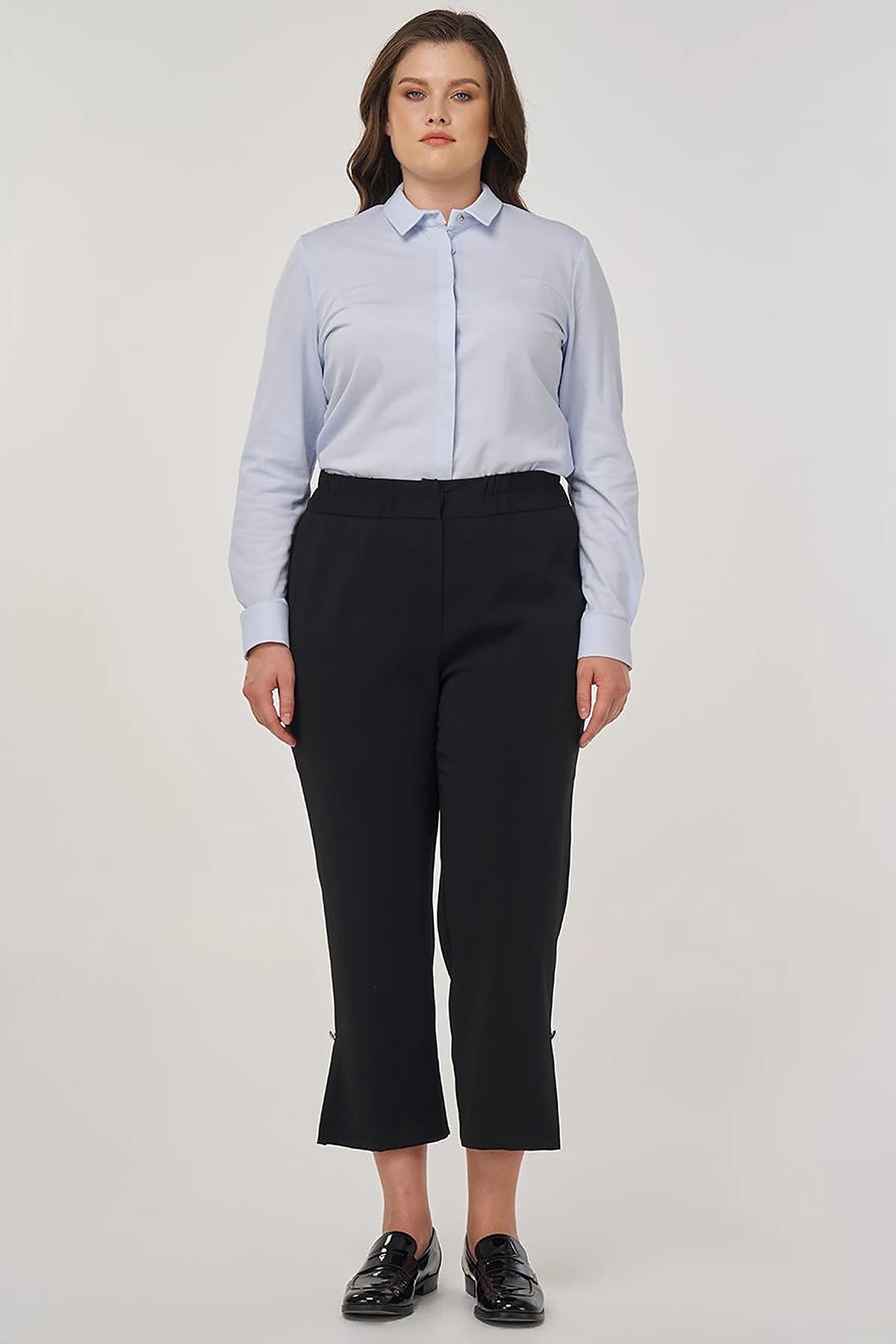 Slit Detail Relaxed Fit Pants Black 