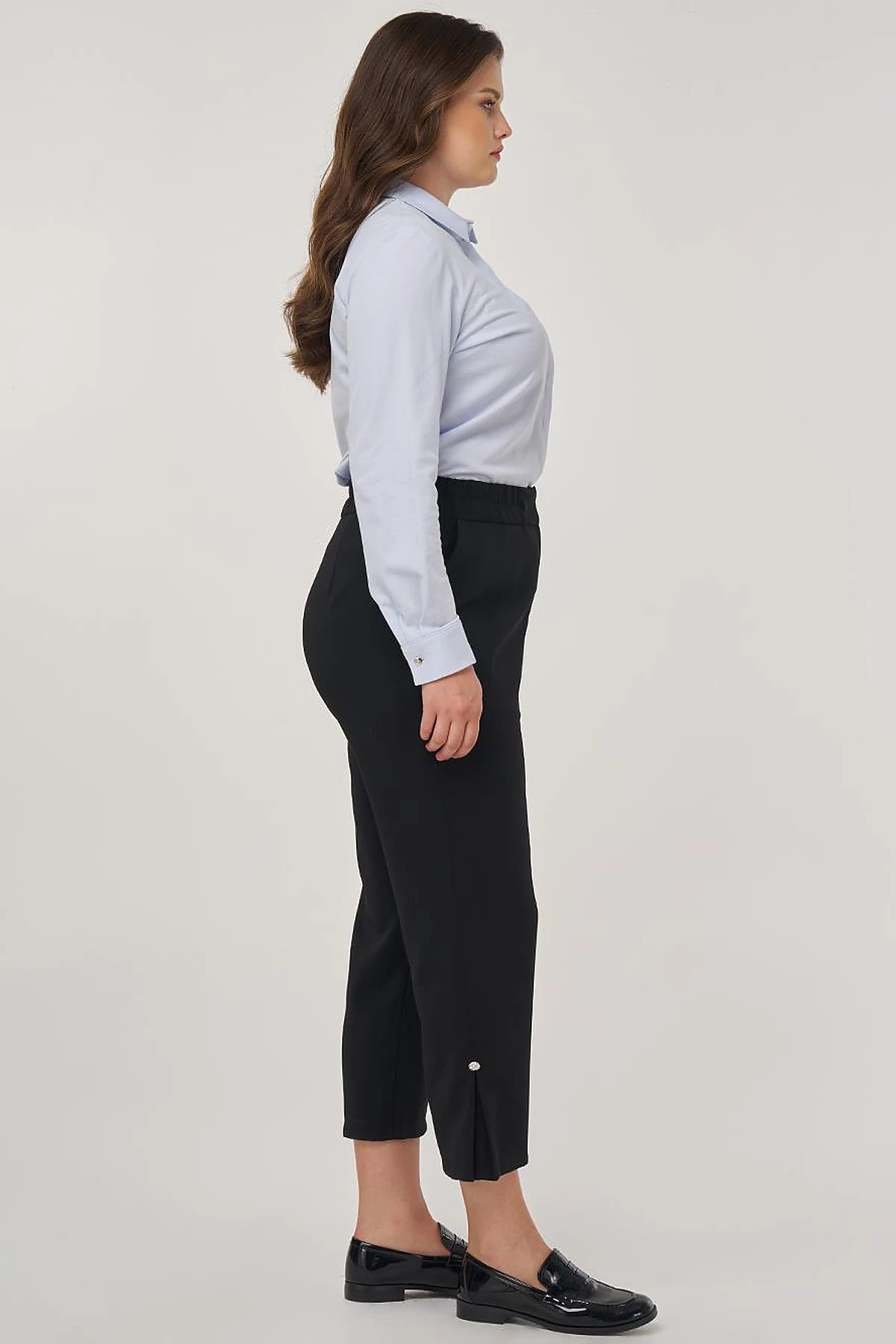 Slit Detail Relaxed Fit Pants Black 