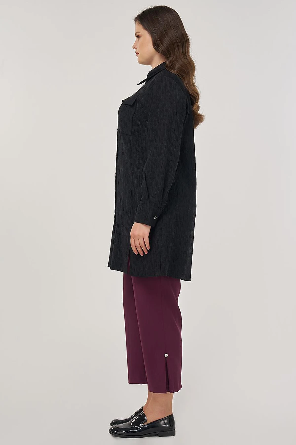 Single Pocket Lyocell Viscose Tunic in Black