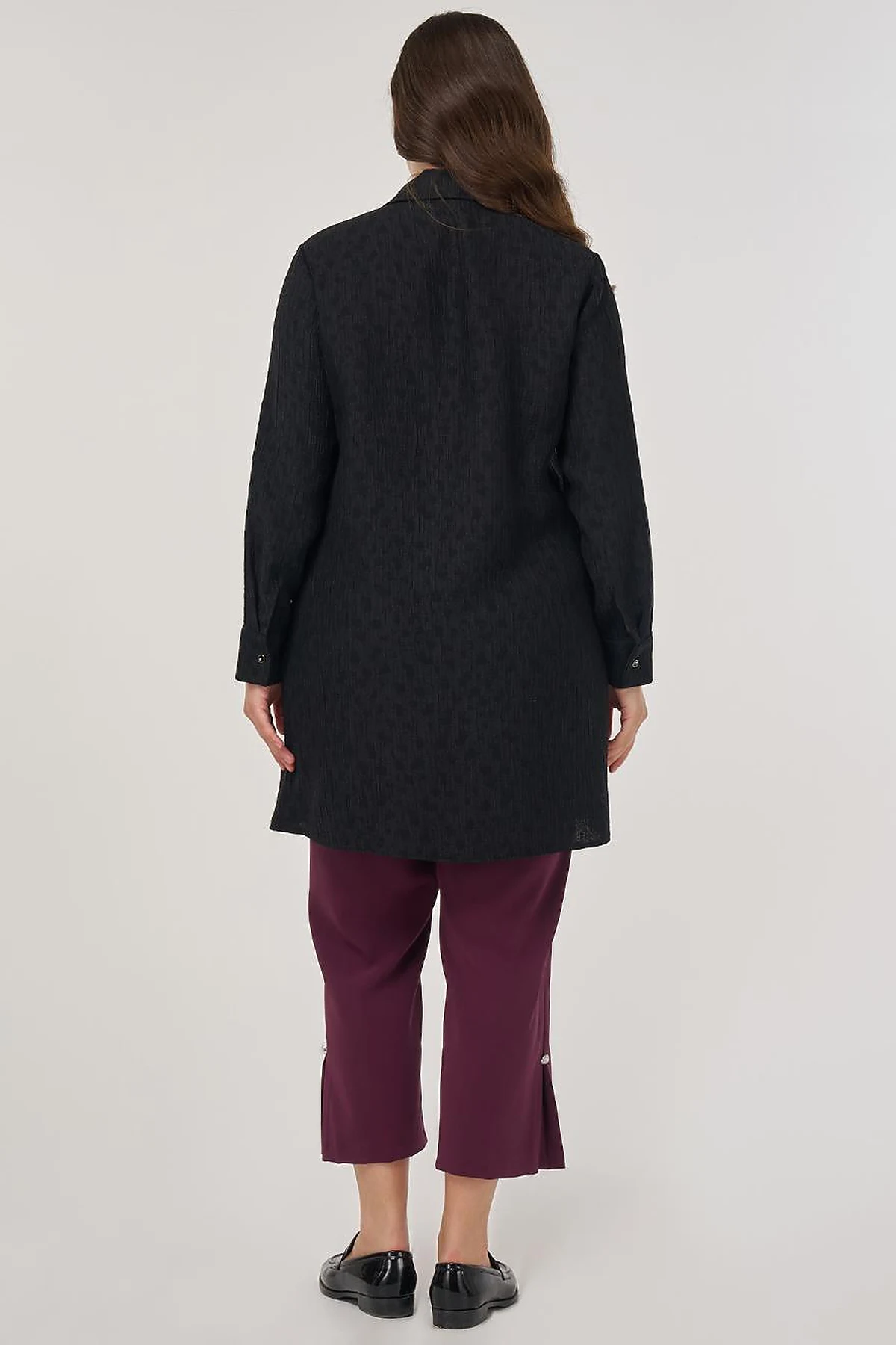 Single Pocket Lyocell Viscose Tunic in Black