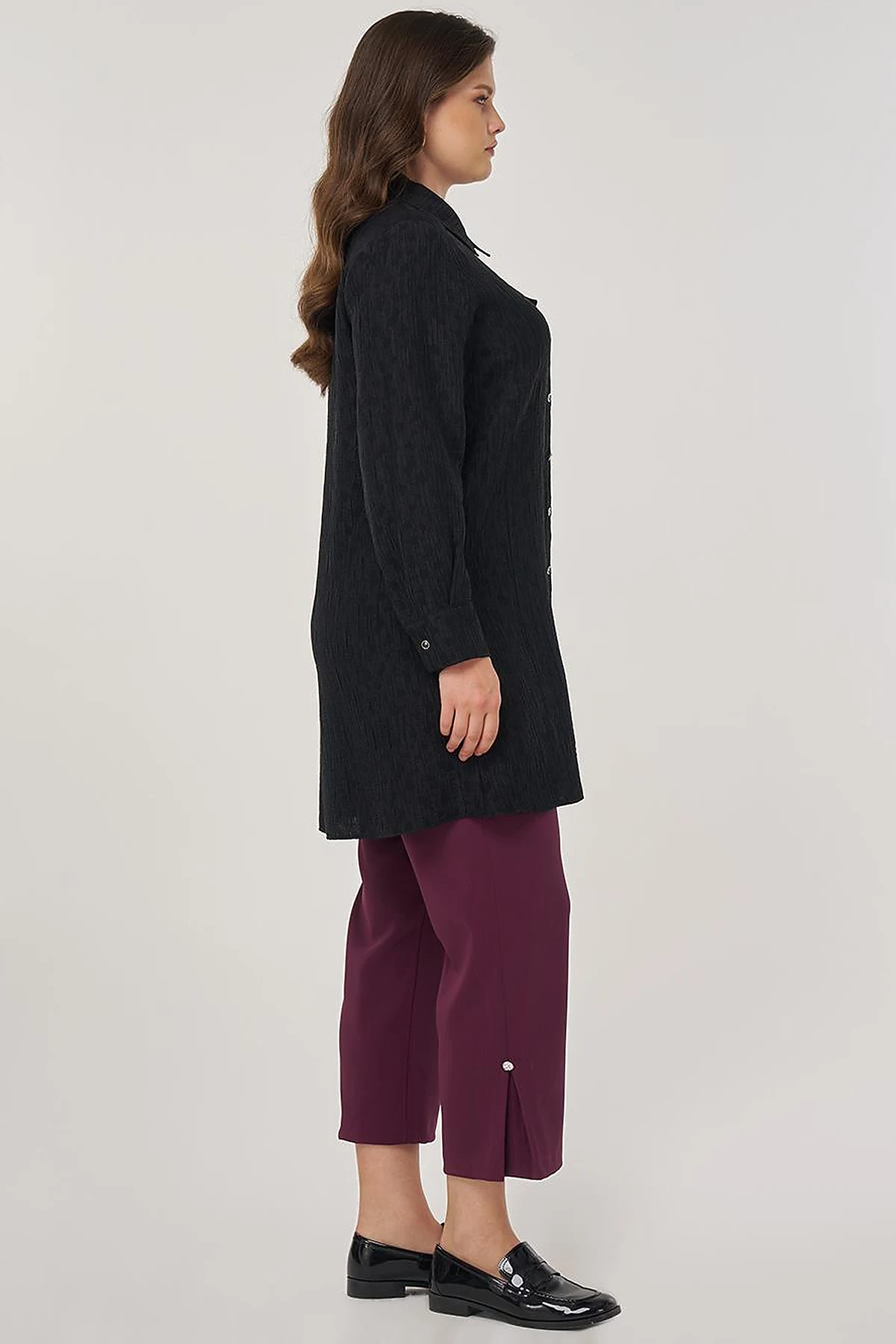 Single Pocket Lyocell Viscose Tunic in Black
