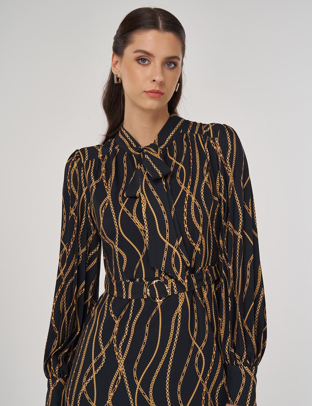 Chain Pattern Chic Dress in Black