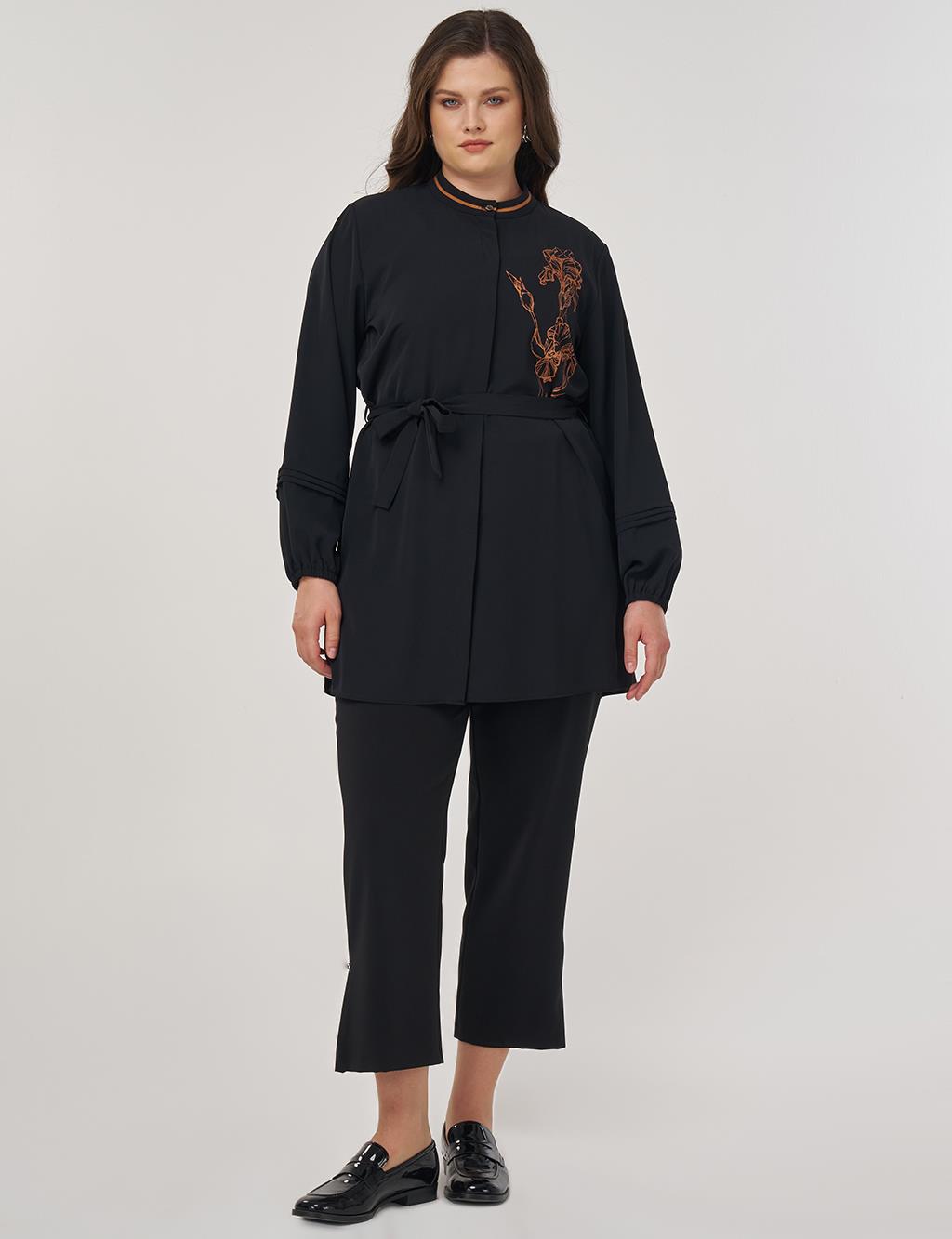 Ribbed Tunic in Black