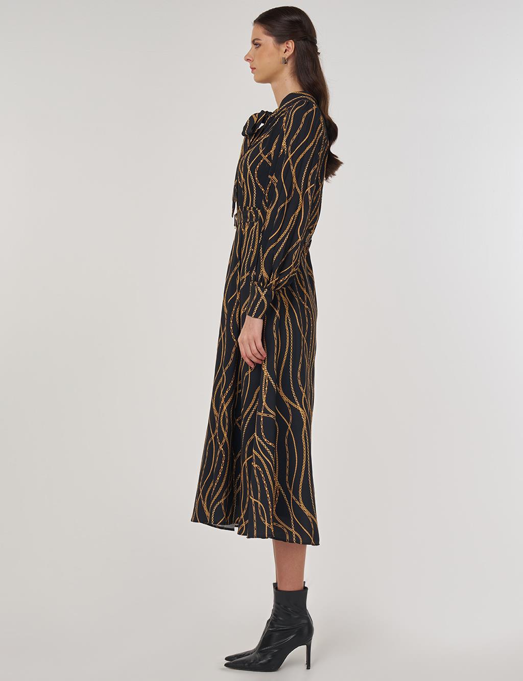 Chain Pattern Chic Dress in Black
