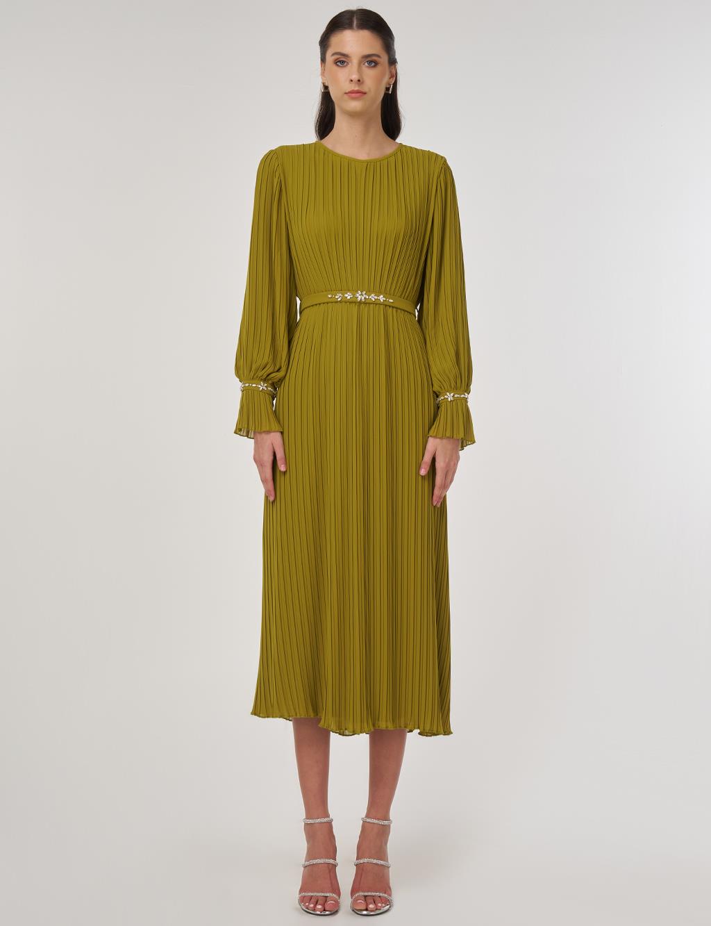 Stone-Embellished Elegant Dress in Pistachio Green
