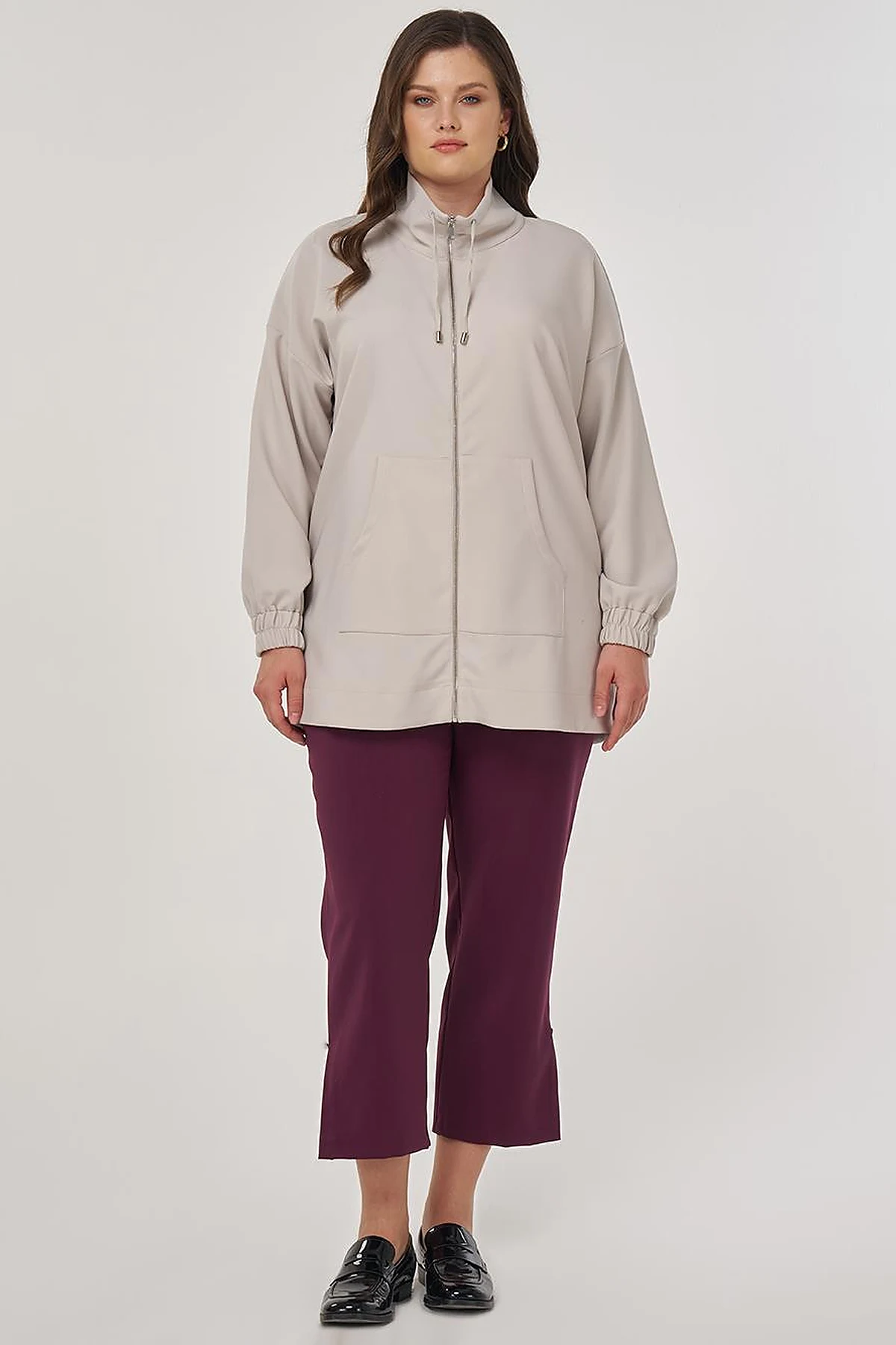 Wide Collar Zippered Tunic in Light Gray