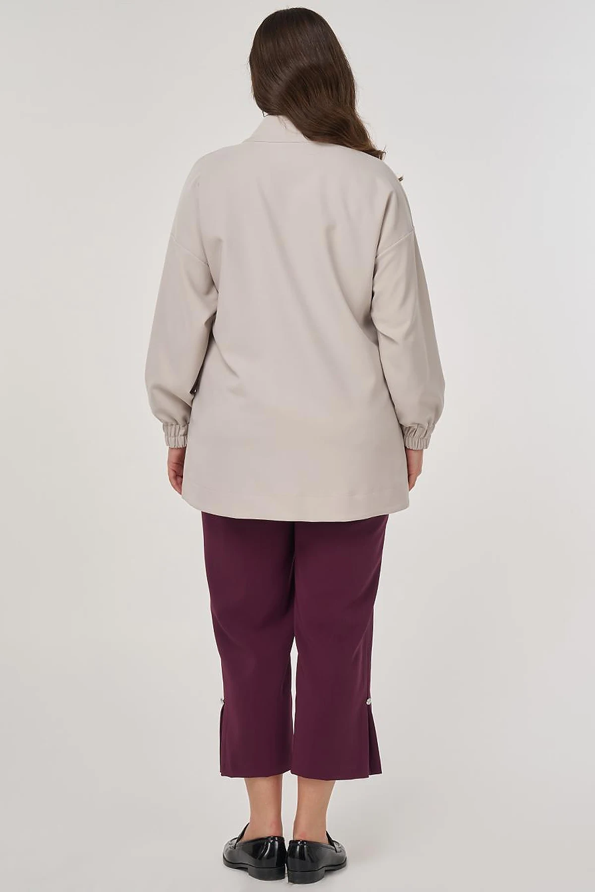 Wide Collar Zippered Tunic in Light Gray